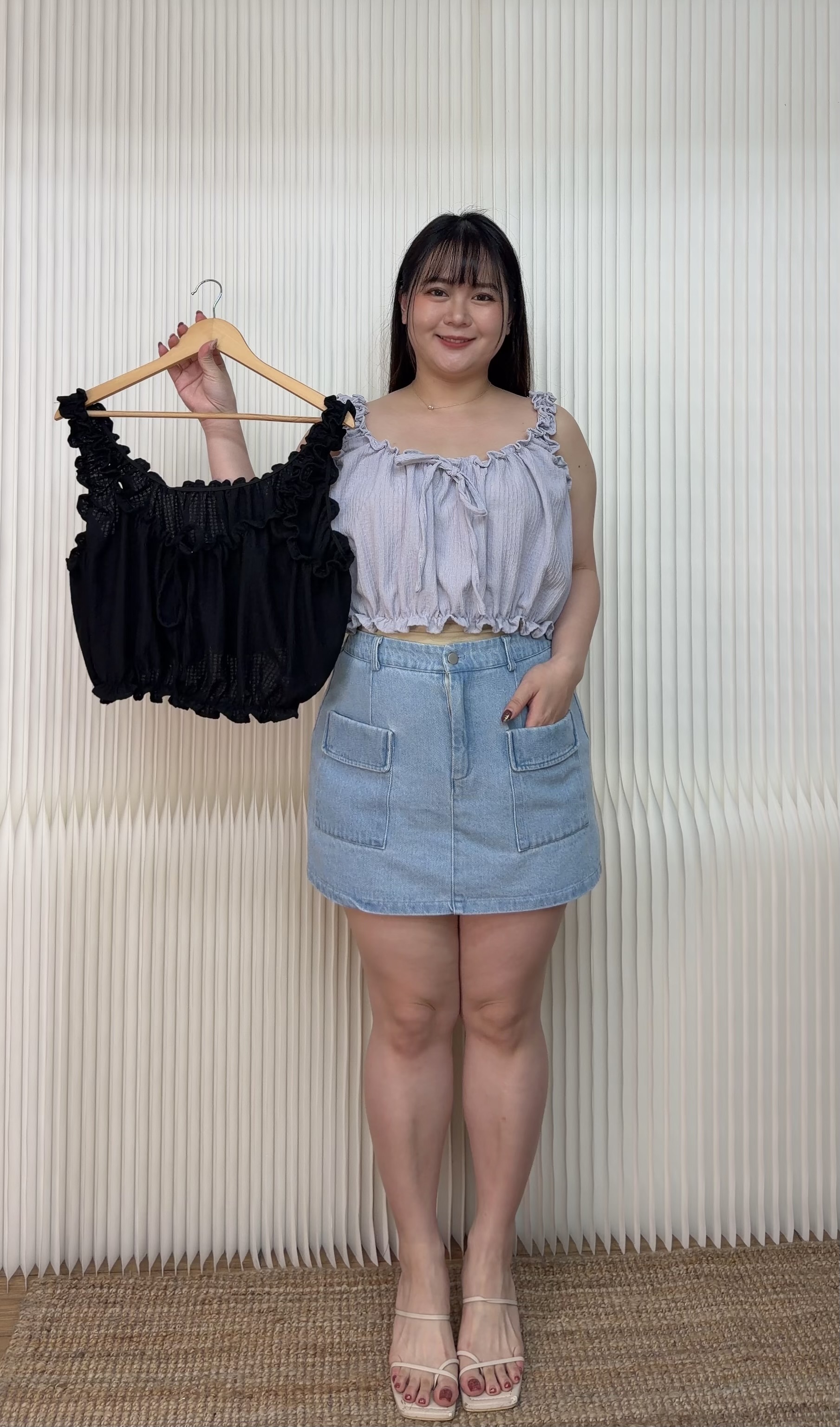 216.捲邊短版背心上衣