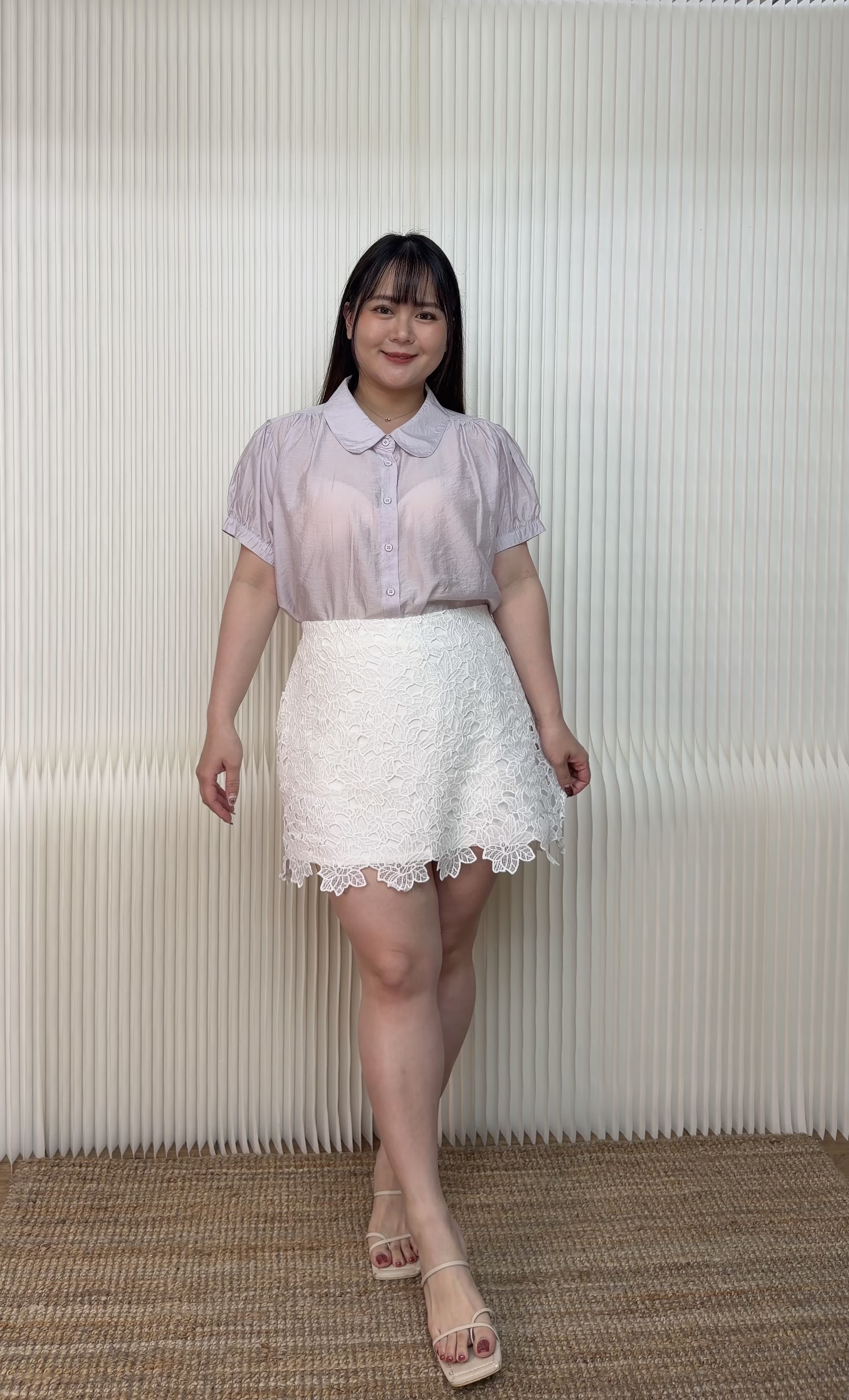 220.薄薄圓領襯衫