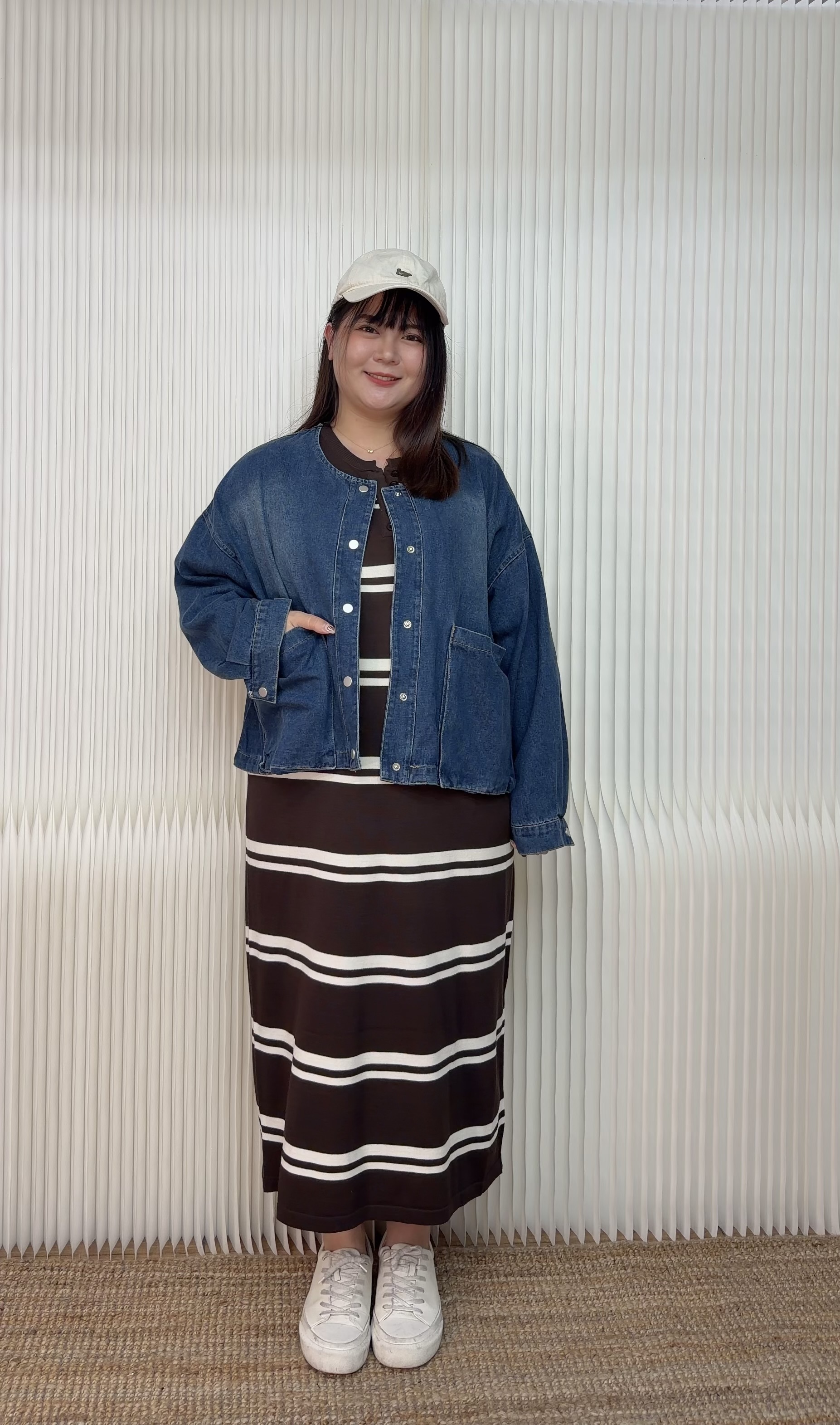 213.圓領條文洋裝