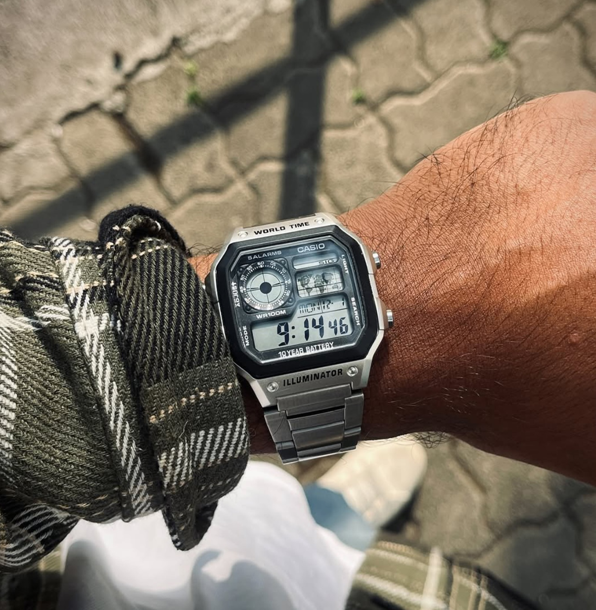 Casio AE-1200WHD-1A