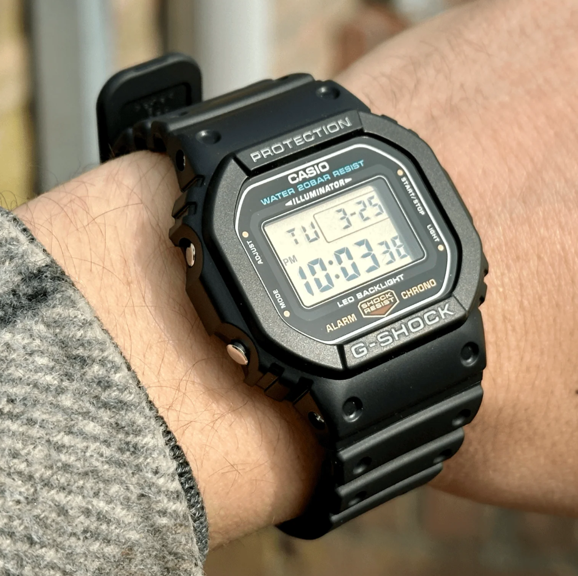 G-Shock DW-5600UE-1