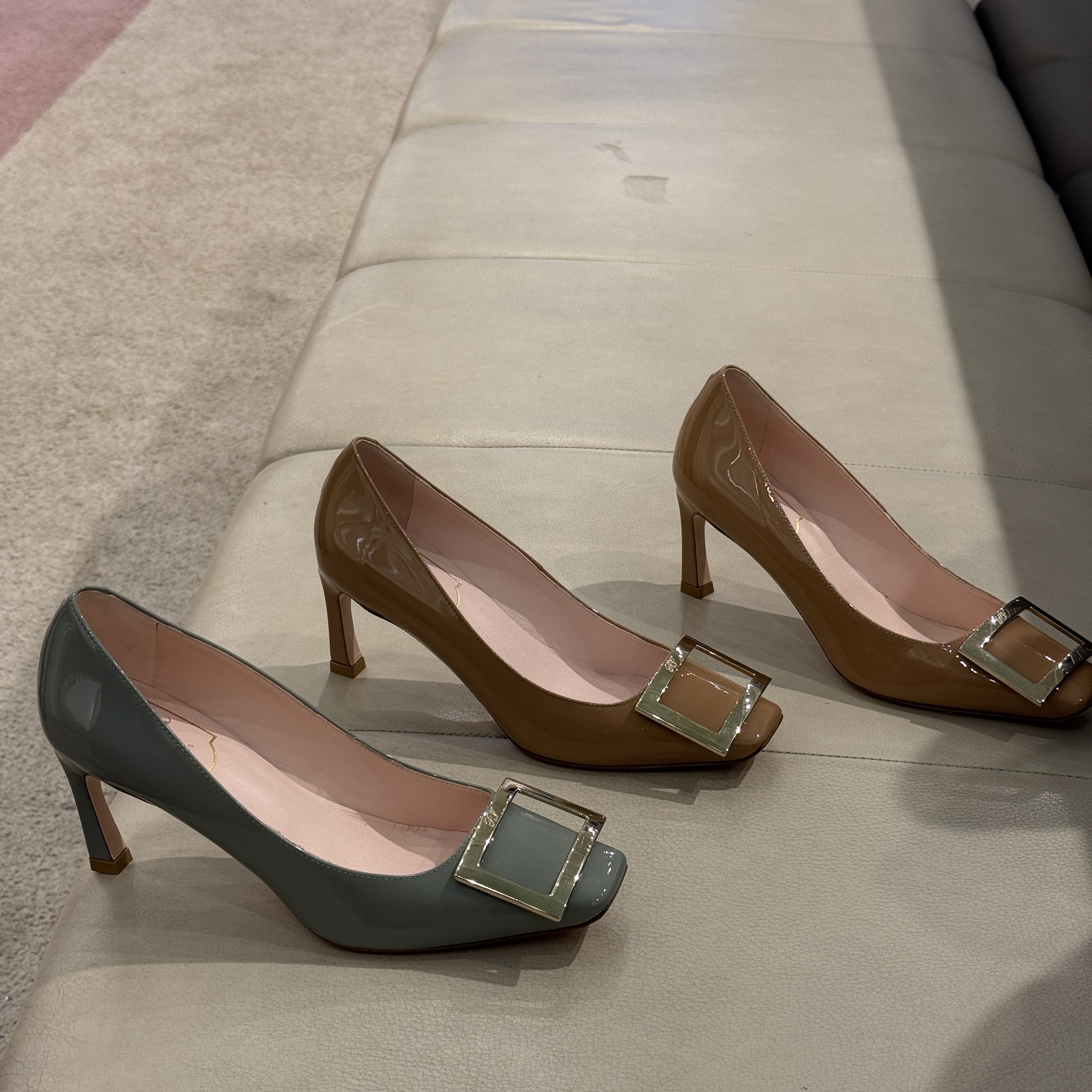 Roger Vivier RV classic trompette heels 70mm tea grey