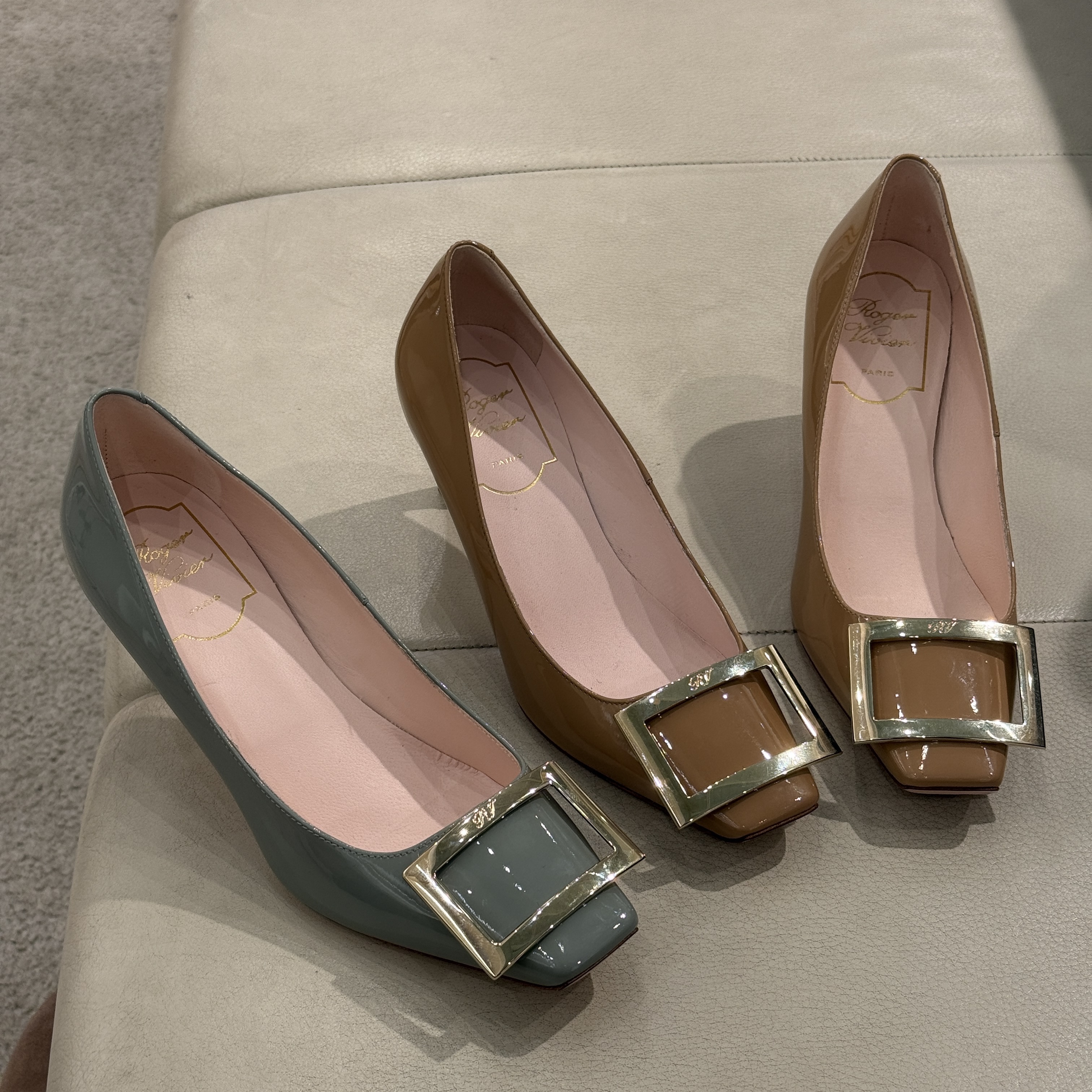 Roger Vivier RV classic trompette heels 70mm tea grey
