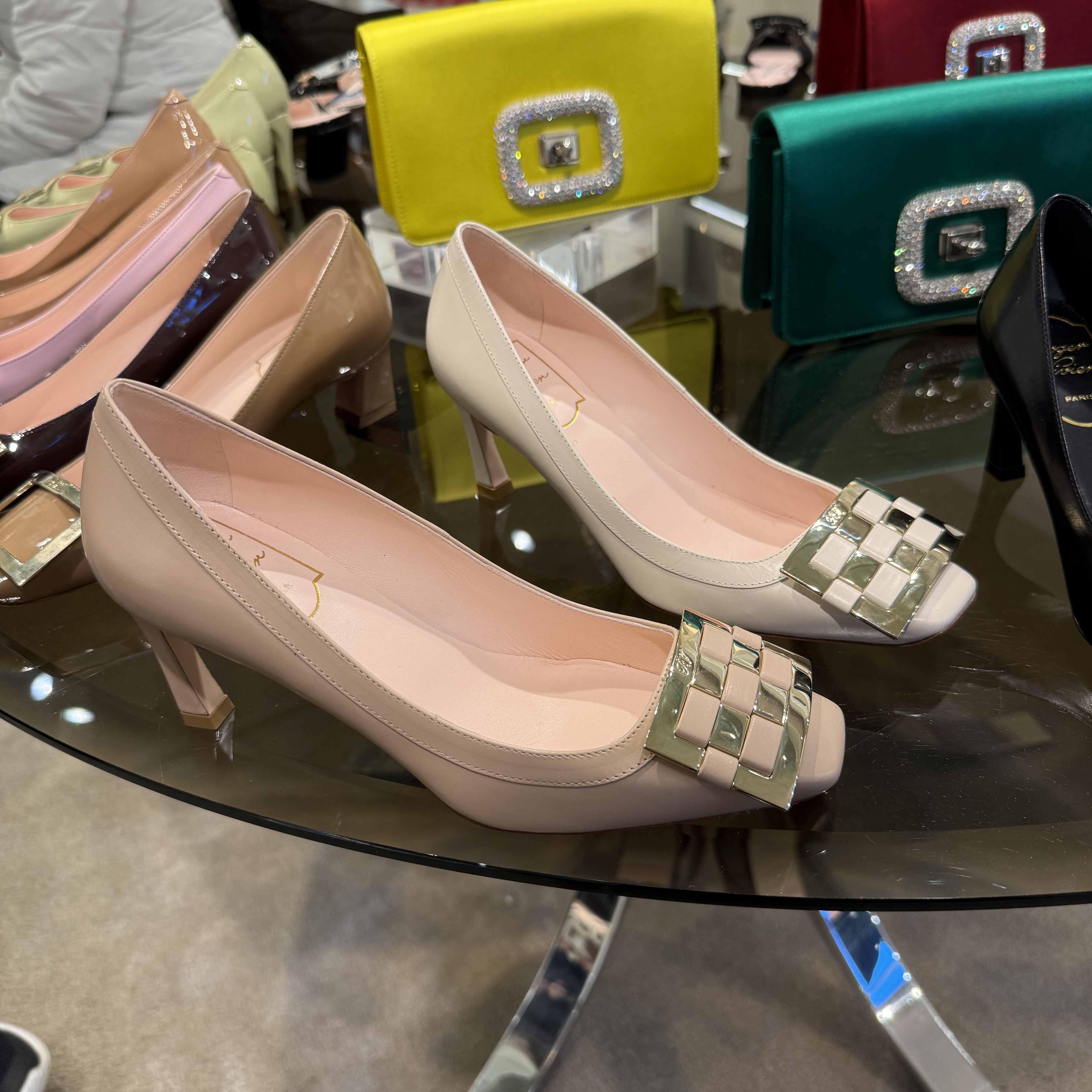 Roger Vivier RV classic trompette heels 70mm check white beige