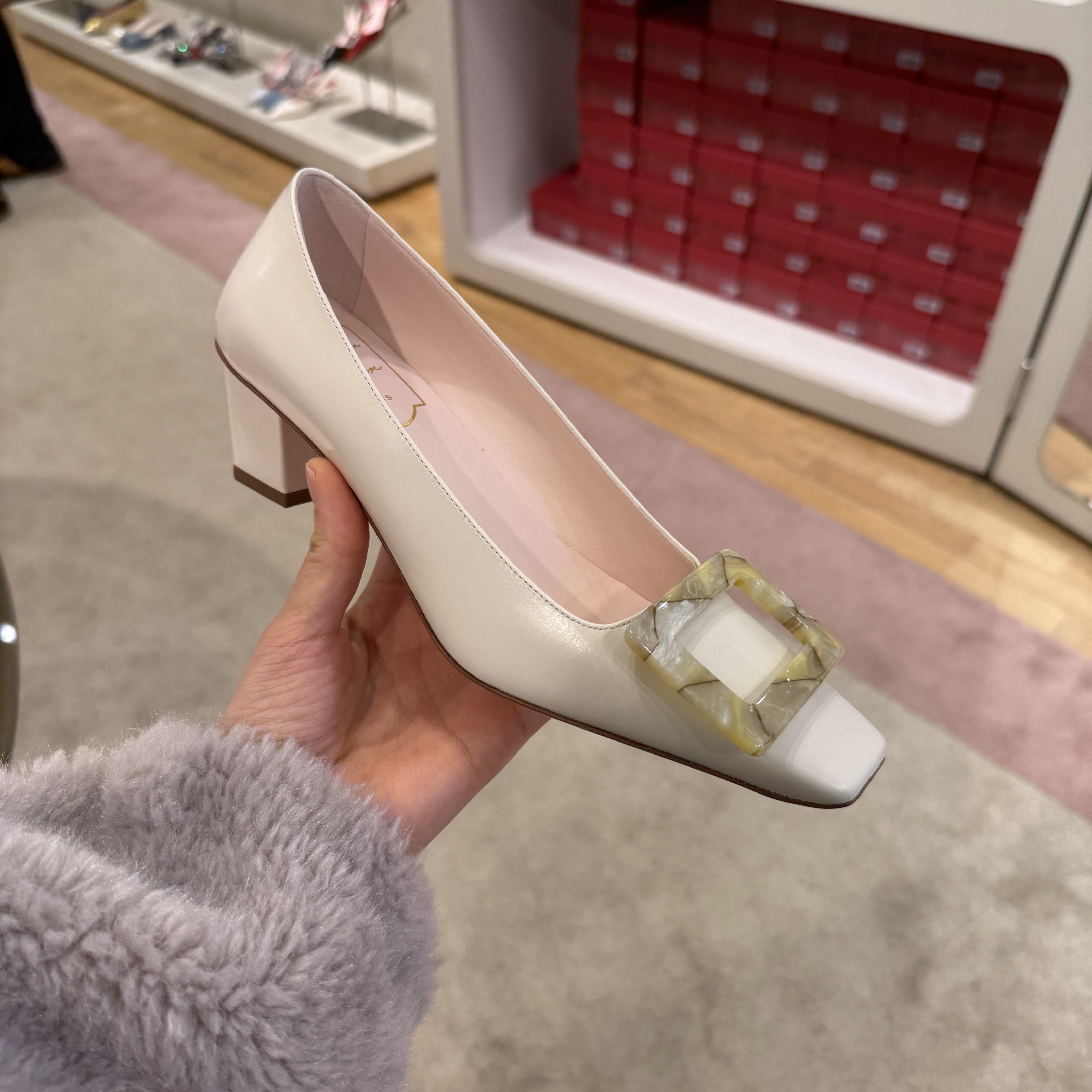 Roger Vivier RV belle vivier heels 45mm white