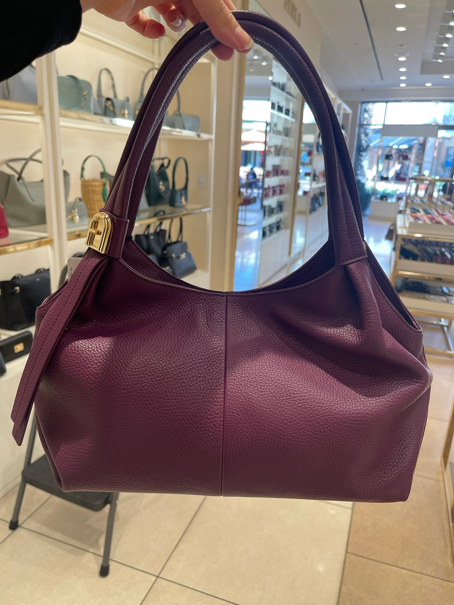 【預購】H032740  Planeta皮革手提包