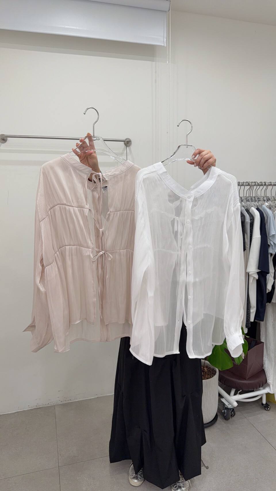 (2穿)日系光澤綁帶罩衫 2colors