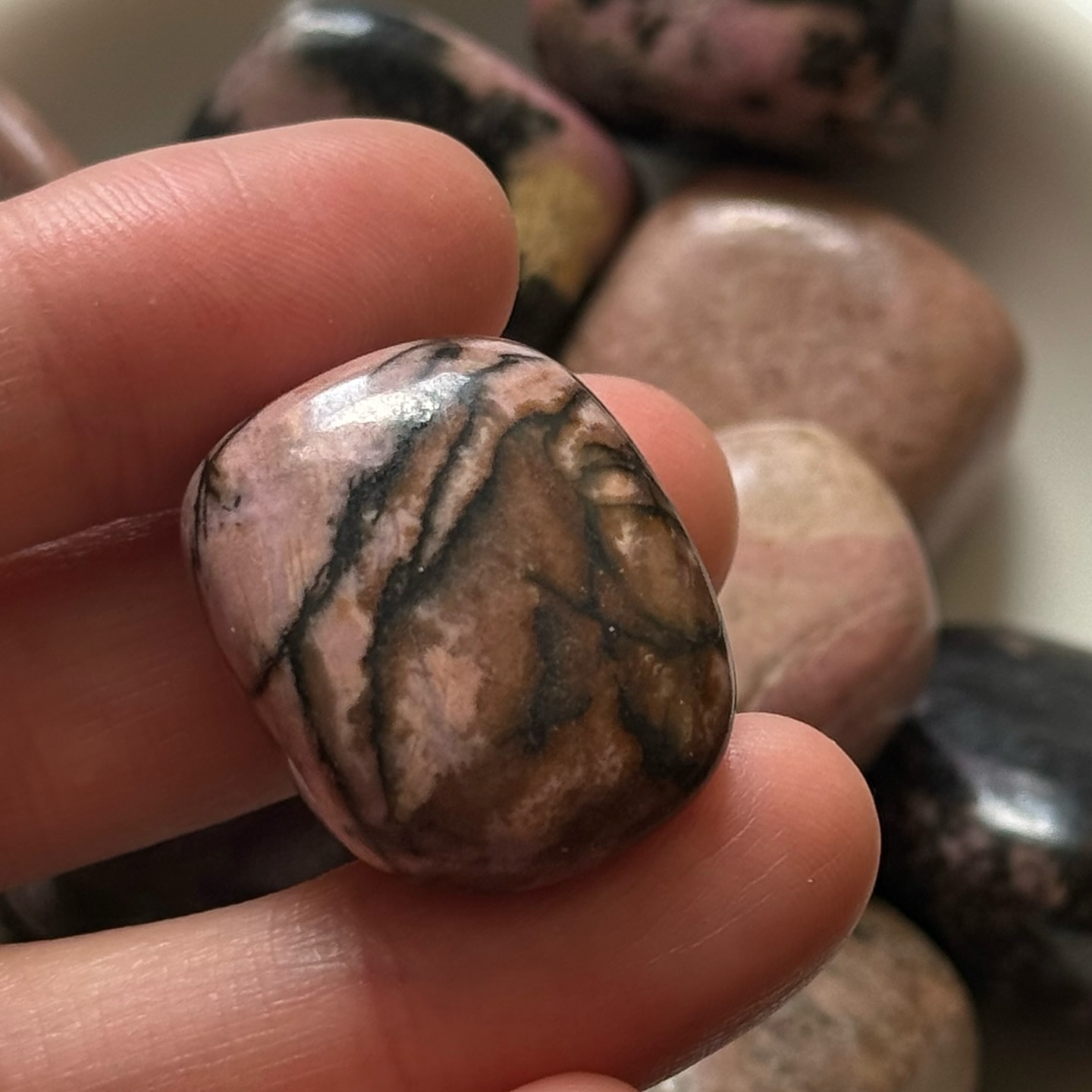 [原石] 薔薇輝石 水晶滾石