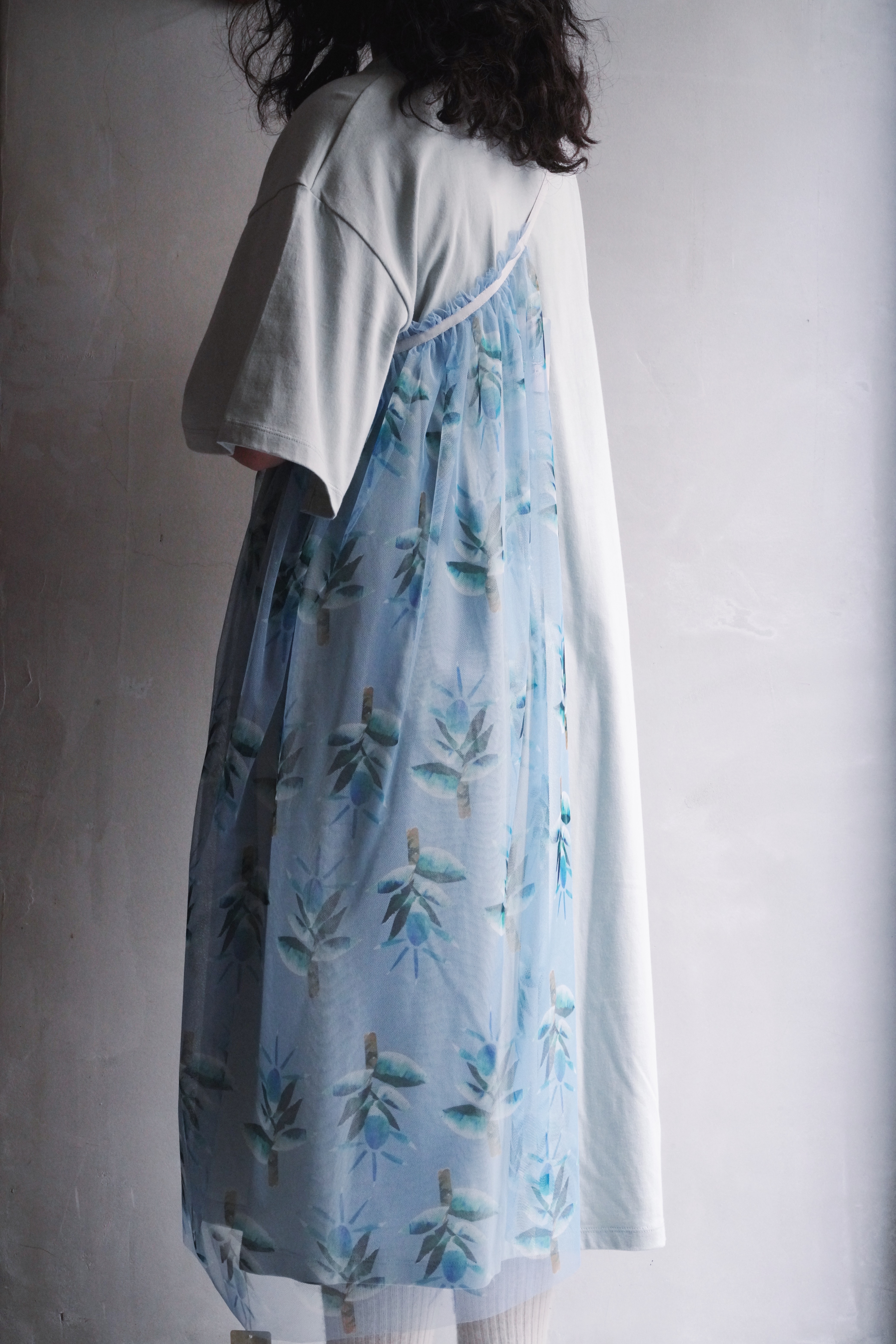 Koneckto 關係的形狀｜ 彼加 habit+｜關係的一片紗裙