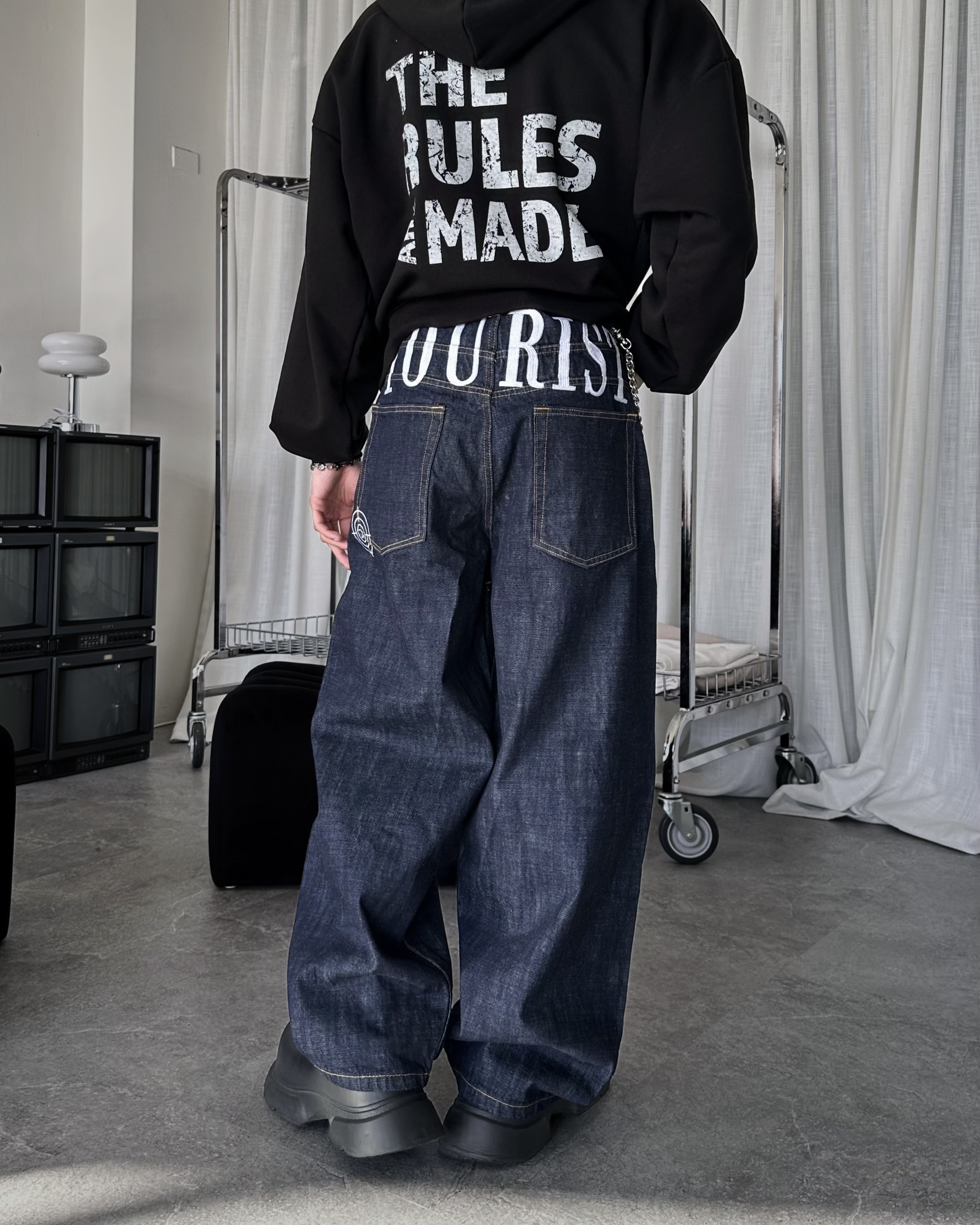 𝐇·𝐓·𝐒 韓國 TOURIST 美式丹寧 素面 排扣 廓形剪裁 牛仔 長褲