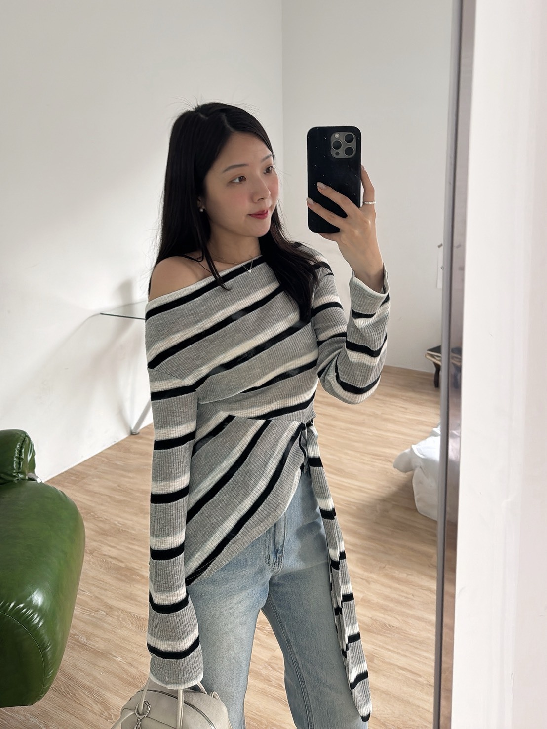 U02 平口條紋打結上衣（淡黃/白/灰）