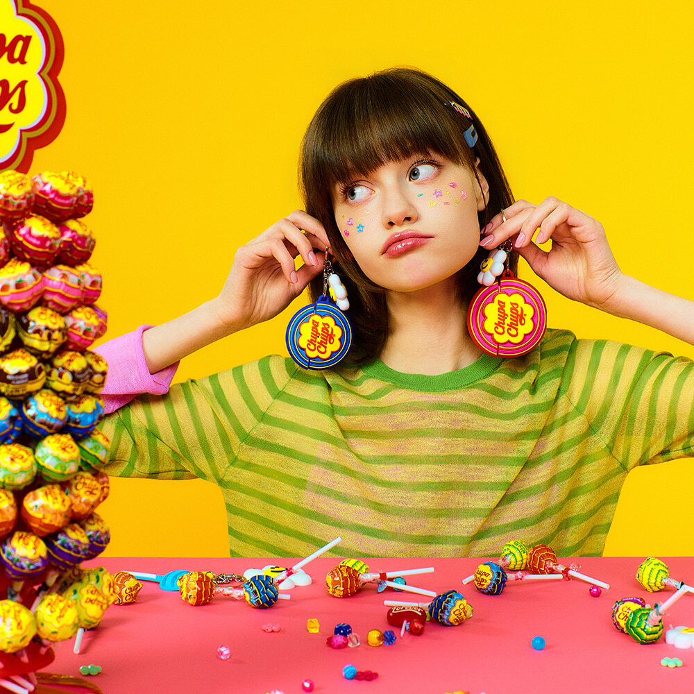 WIGGLE WIGGLE X CHUPA CHUPS AirPods Case Keyring - AirPods 4