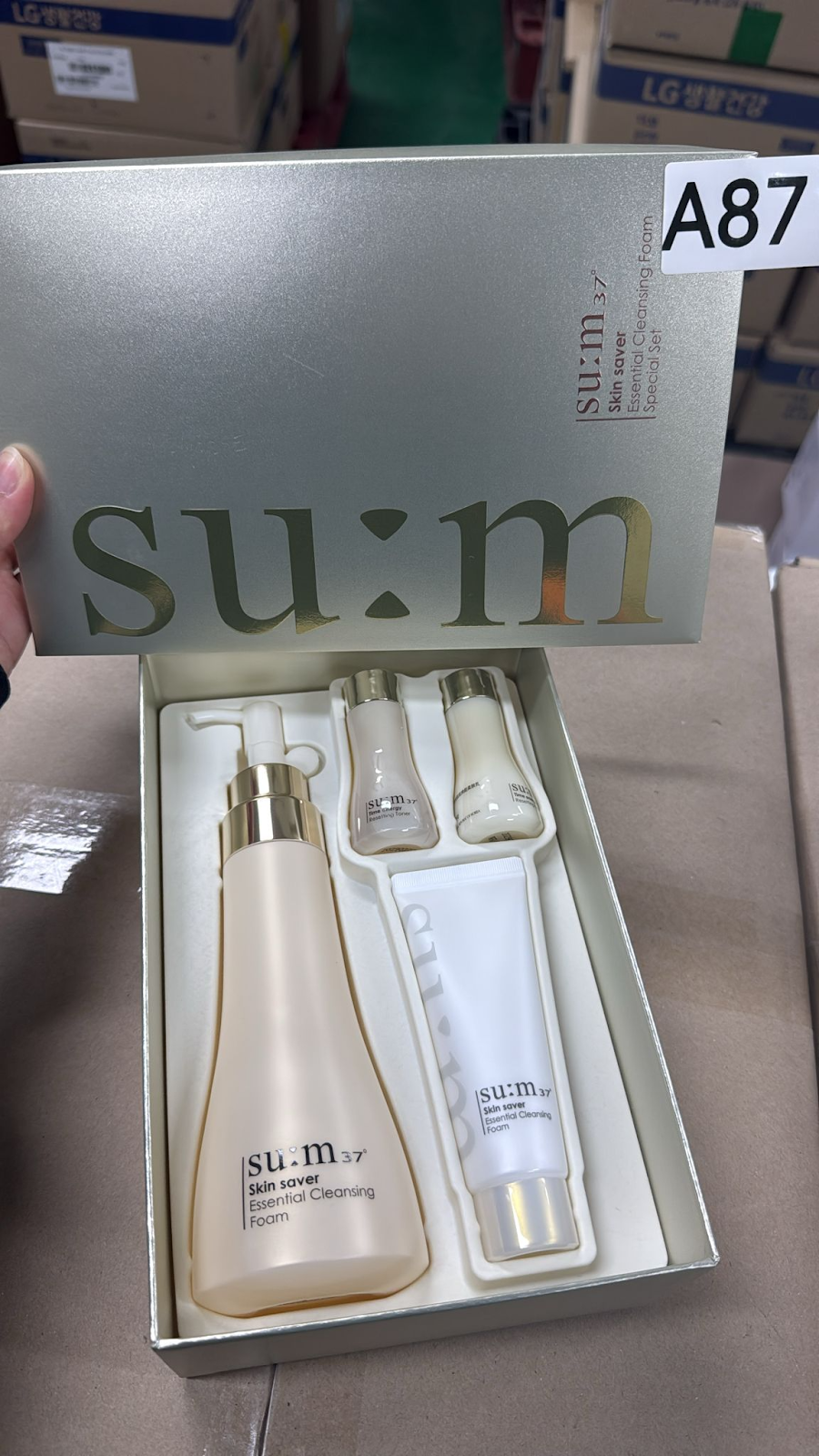 XO087 SU:M 呼吸鴨嘴洗面奶套 EXP: 2029年