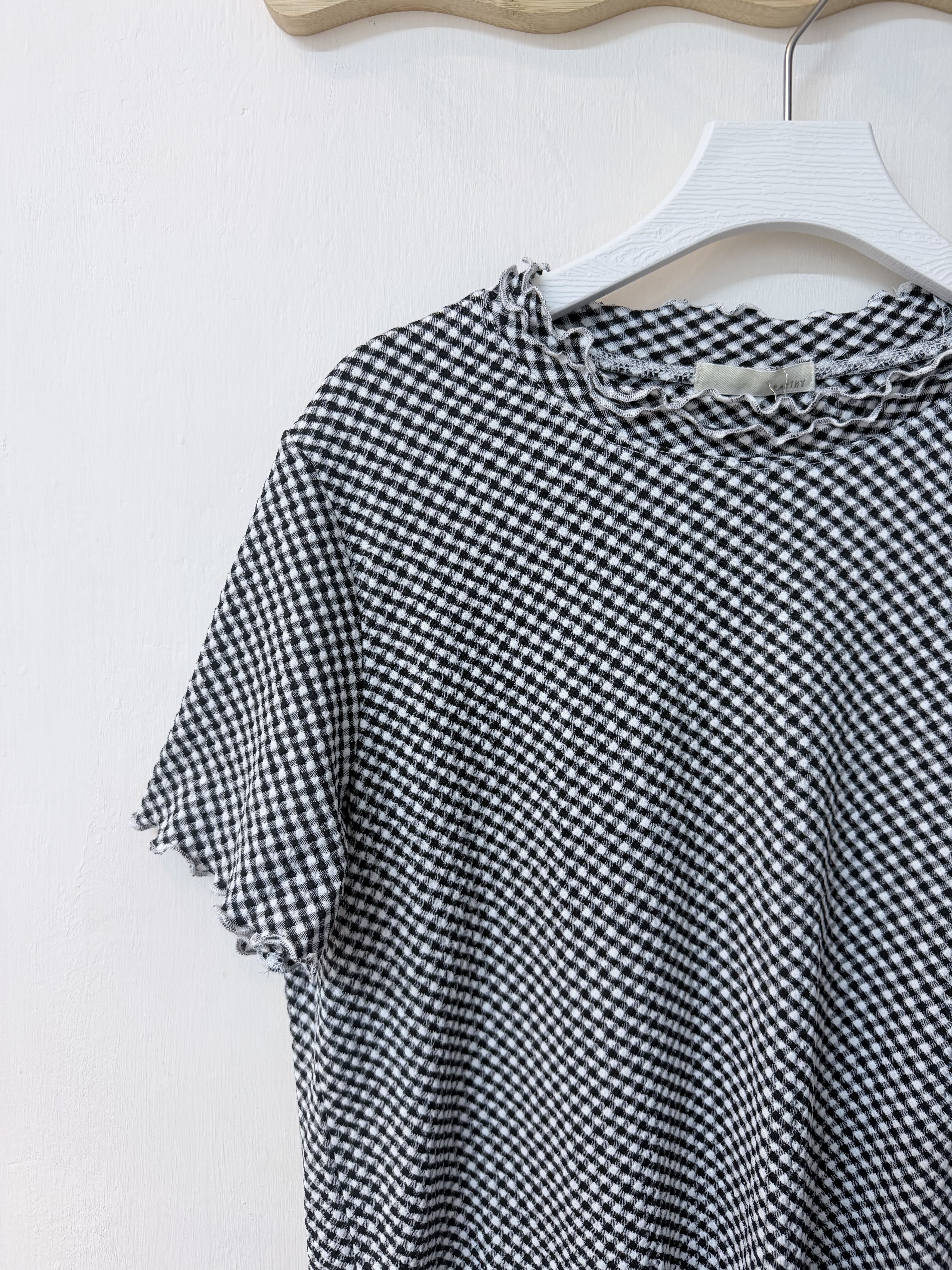 黑白格格木耳邊Top