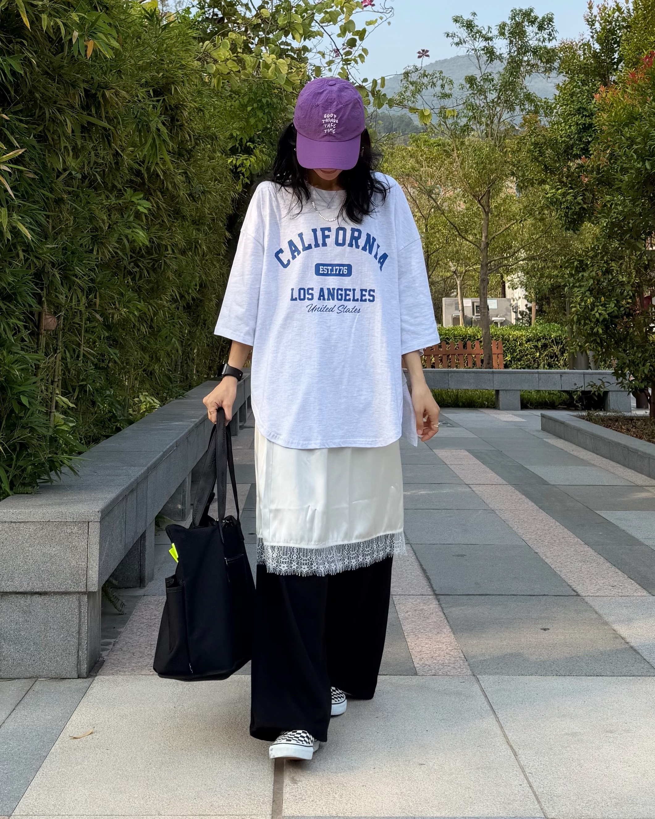 4月新品♥兩側開叉短袖Tee