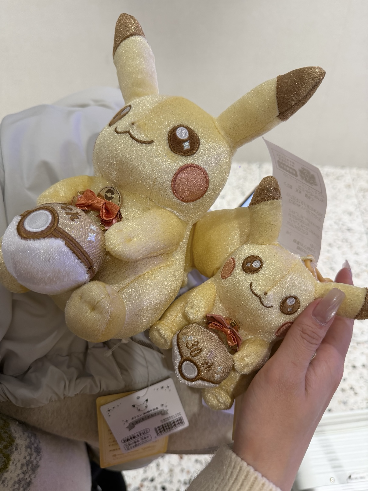 （預購）Pokémon 寶可夢30週年 金色皮卡丘  玩偶&吊飾