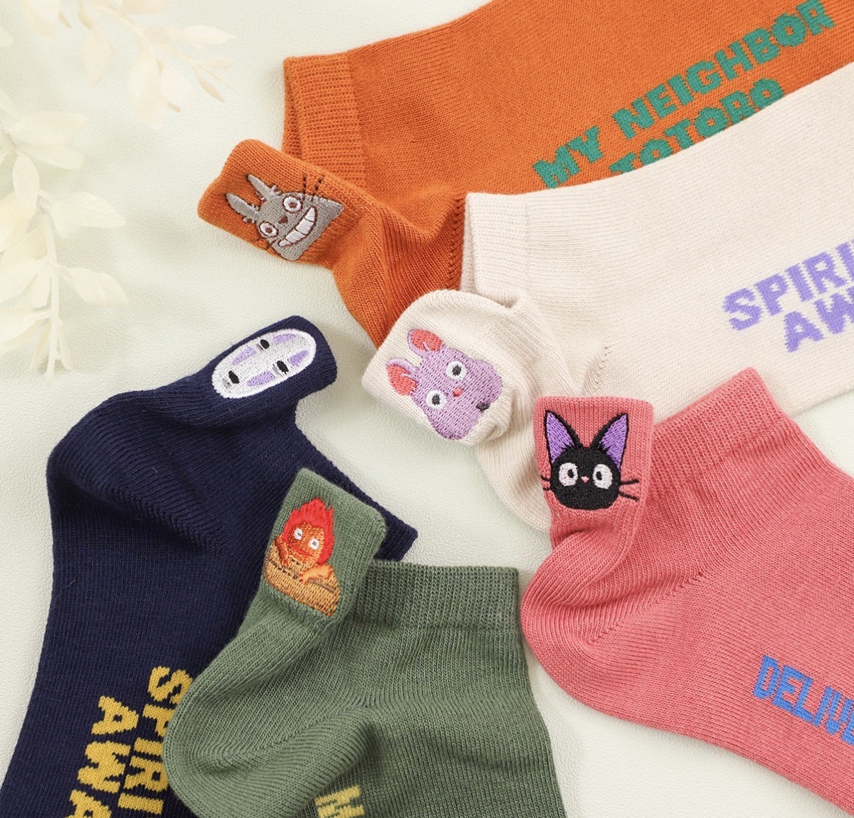 【最新發售】JP 宮崎駿背面純色短襪 23-25 4902 TK260327