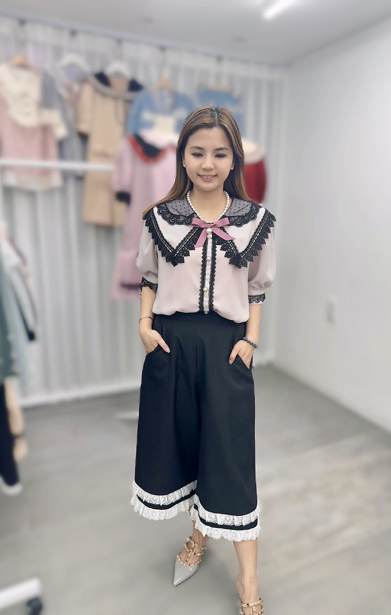 P52  橡根褲 腰26-36 HIP50 長28 $449 (一口價)