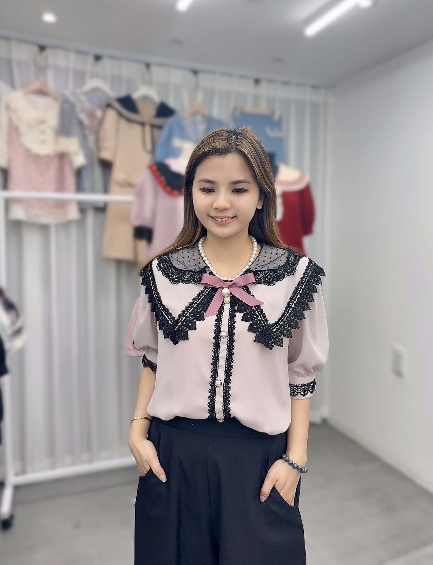 P67 胸42 長26 $509 (一口價)