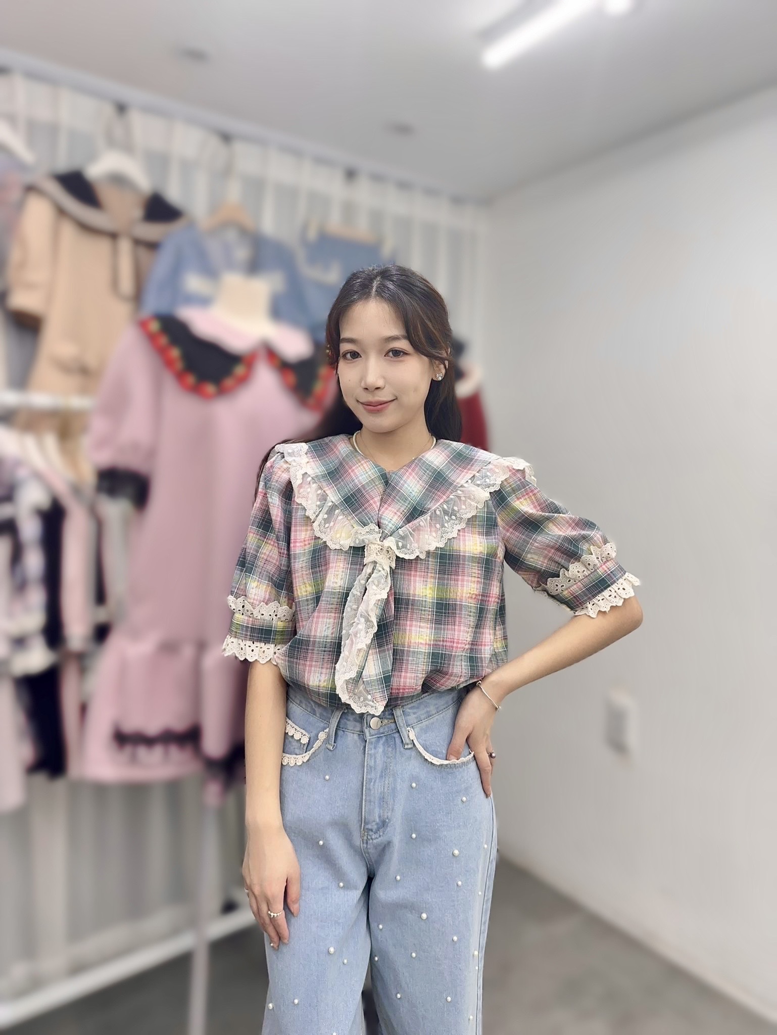 P46 胸42 長26 $509 (一口價)