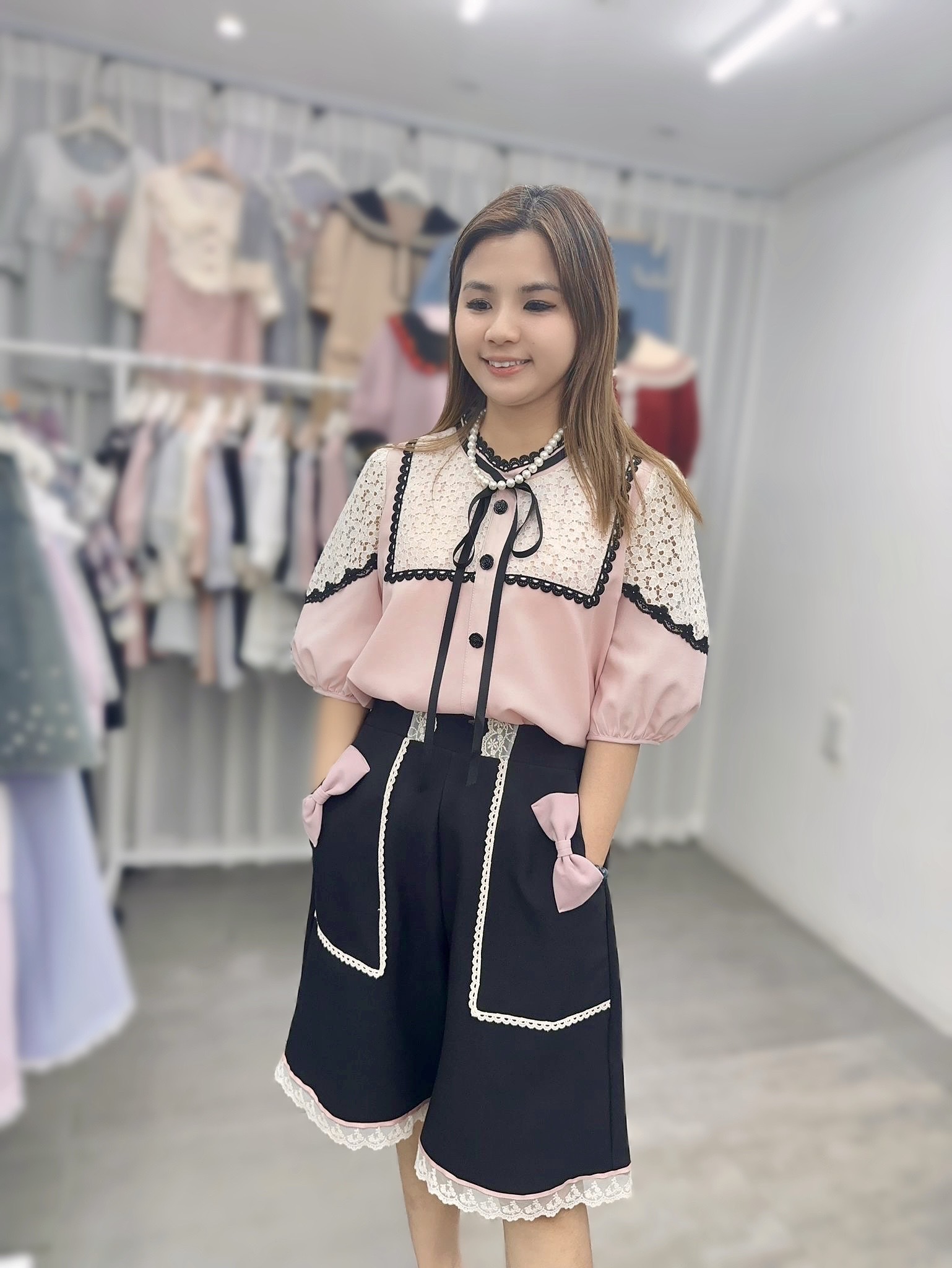 P66  上身 胸42 長26 $509 (一口價)