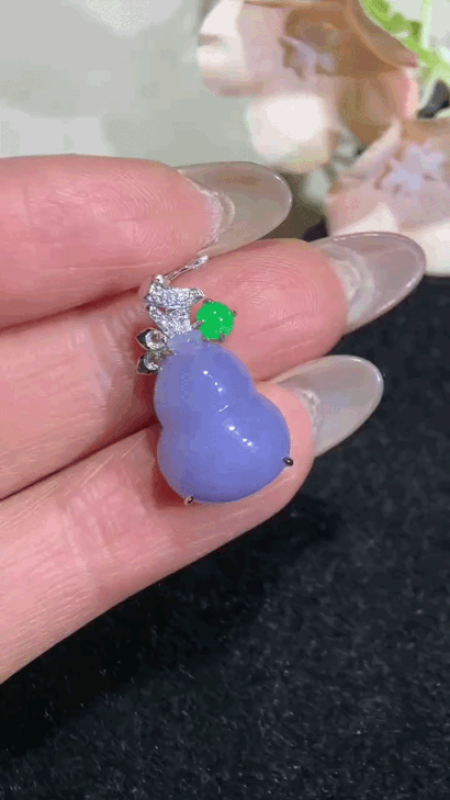 3242233 翡翠紫羅蘭葫蘆吊墜