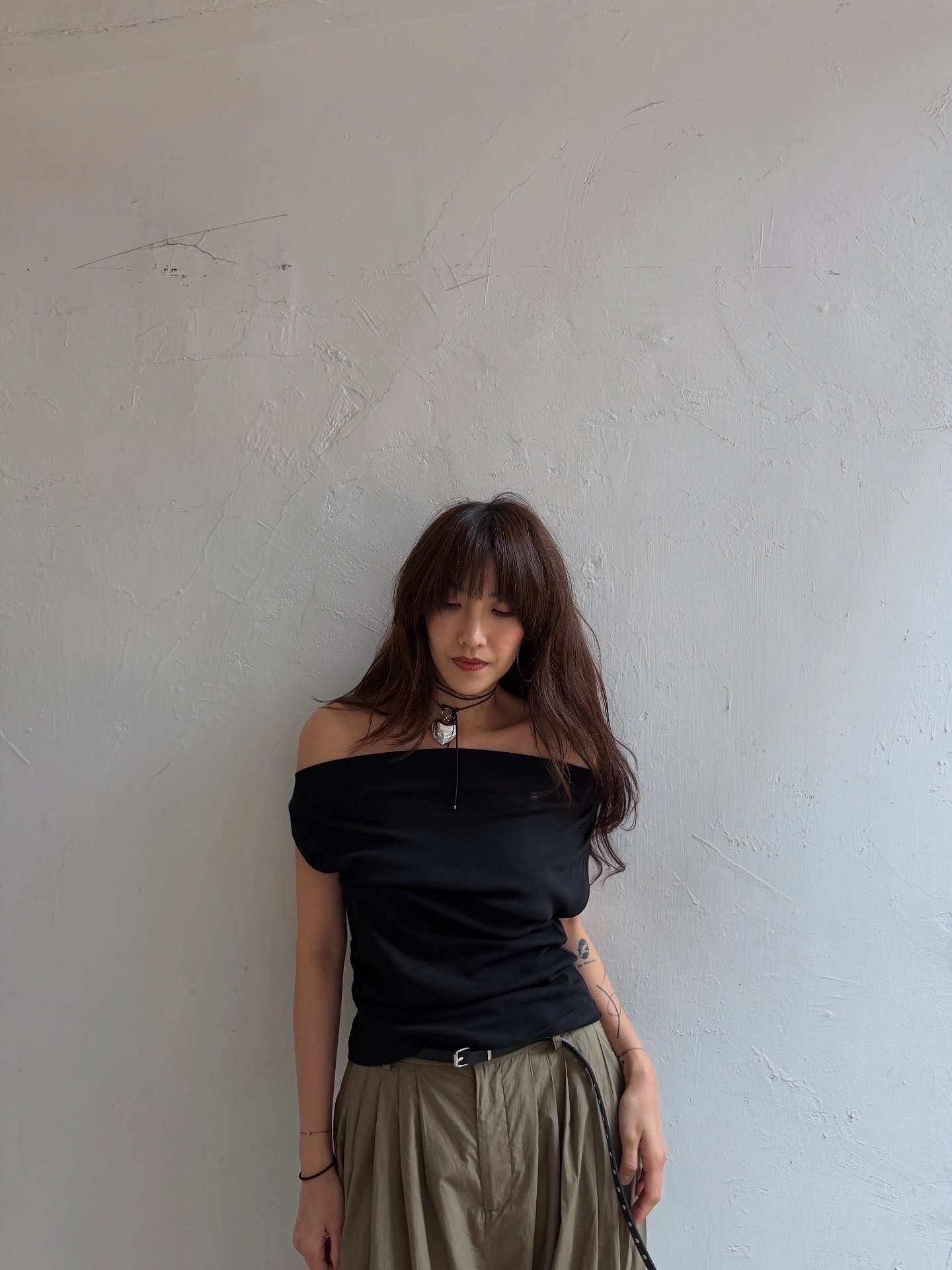 PDD collection off shoulder top