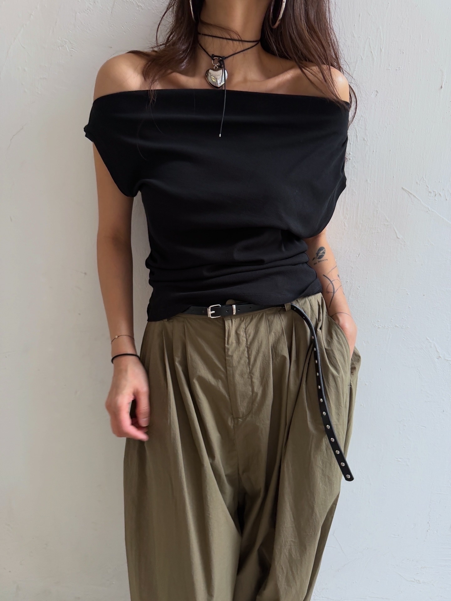 PDD collection off shoulder top