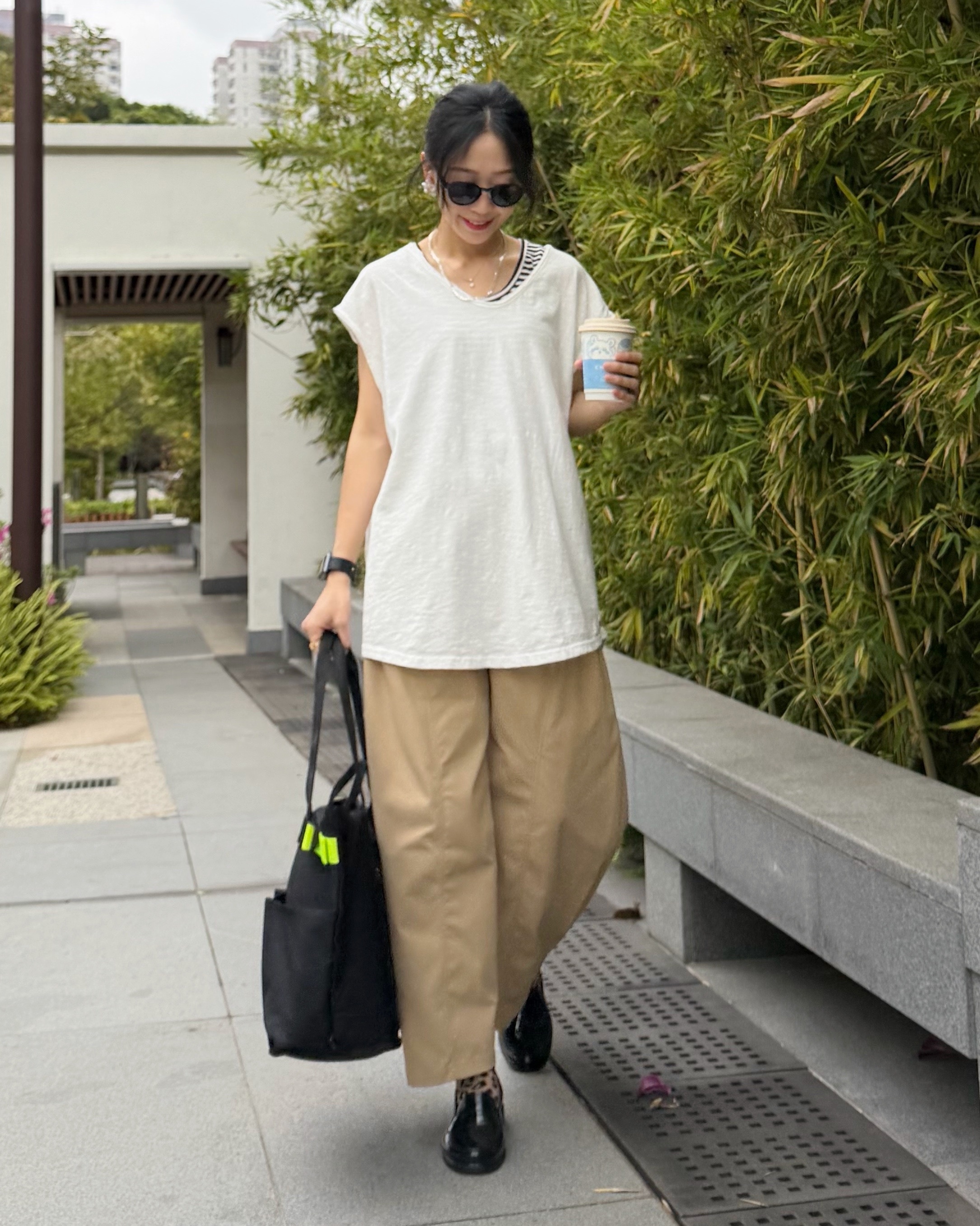 4月新品♥v領簡約寬鬆背心