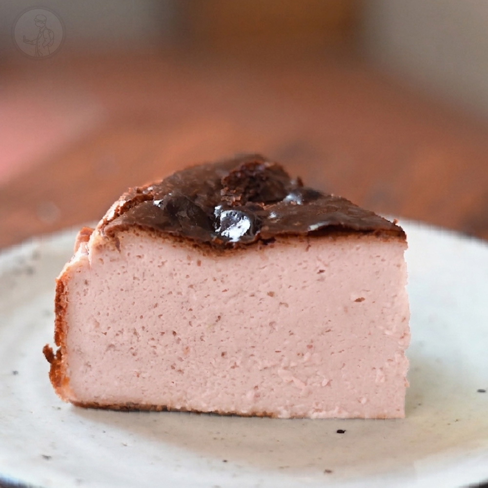 草莓巴斯克起司蛋糕 110元