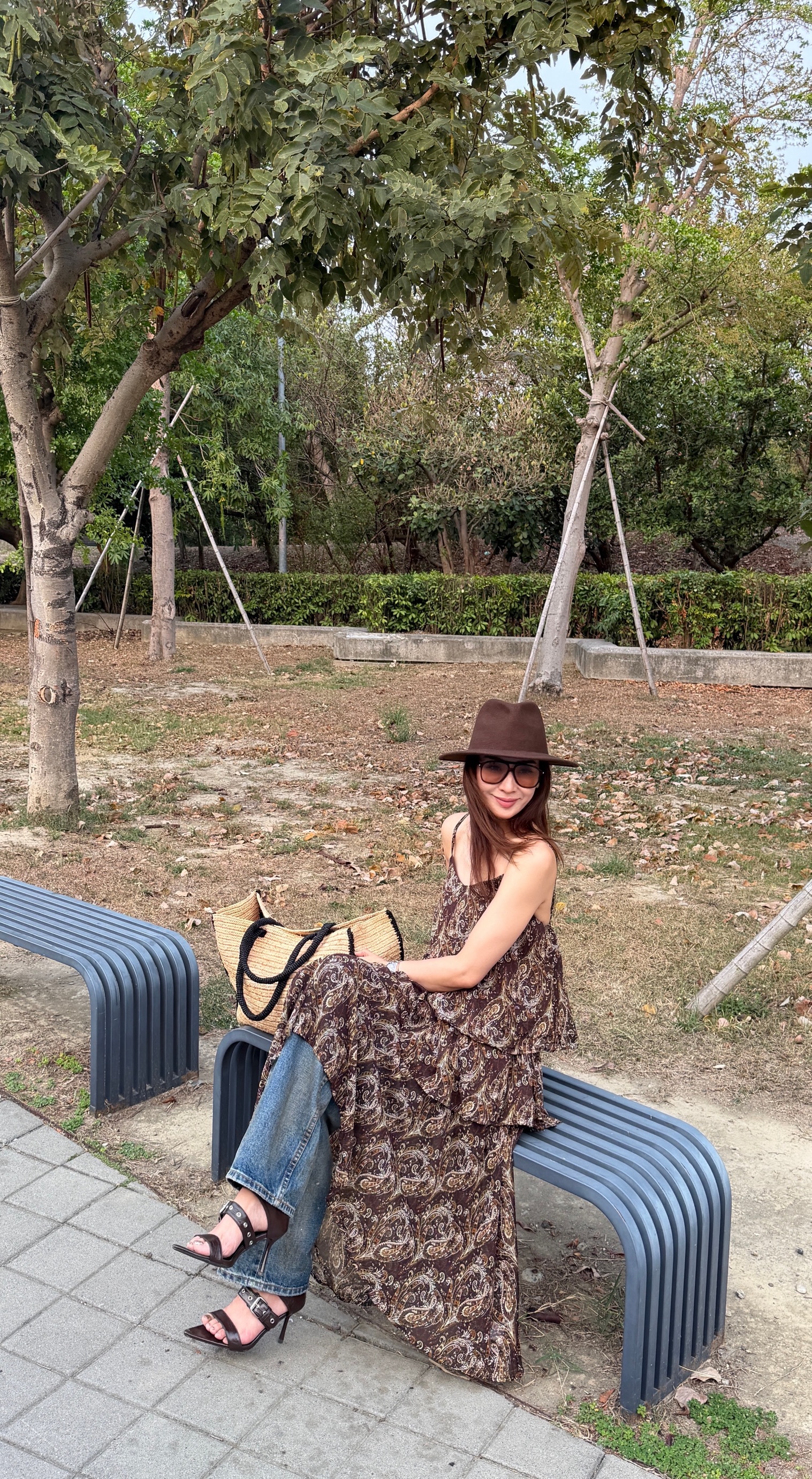 復古圖騰棕色蛋糕休閒洋裝