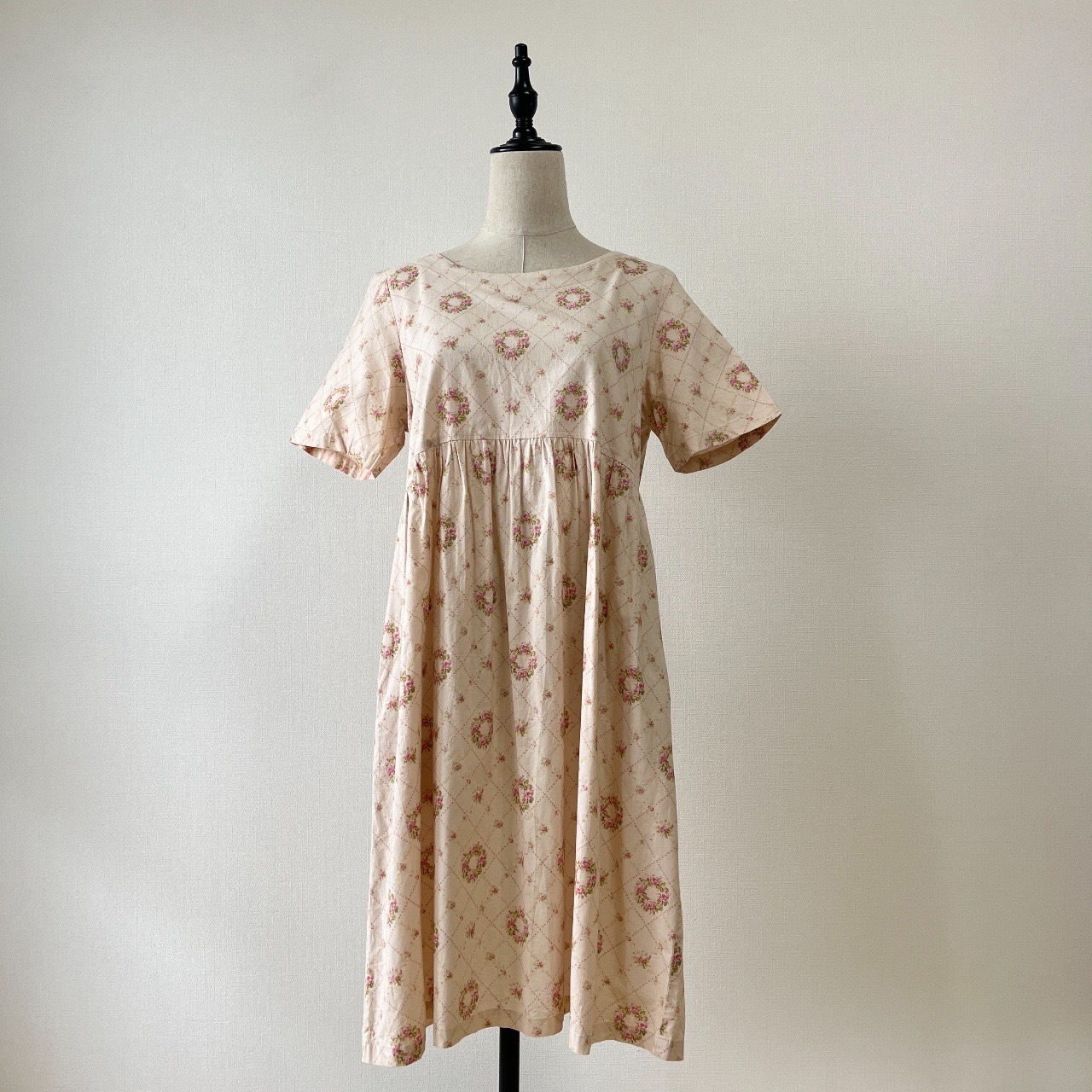 日本製粉紅色綿質碎花連身裙