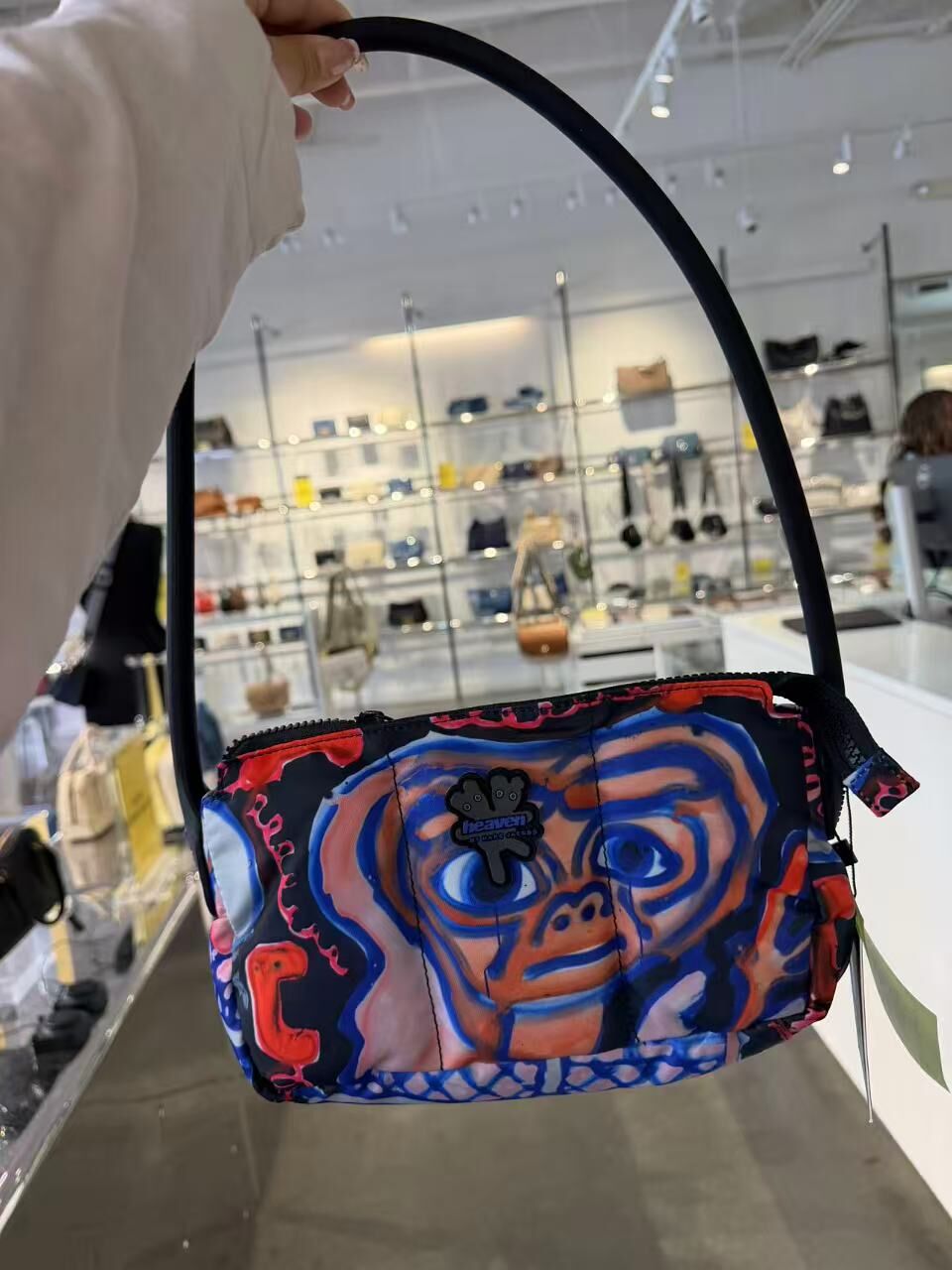 【預購】H032852 HEAVEN by Marc Jacobs 「外星人 E.T.」多彩滿版托特包