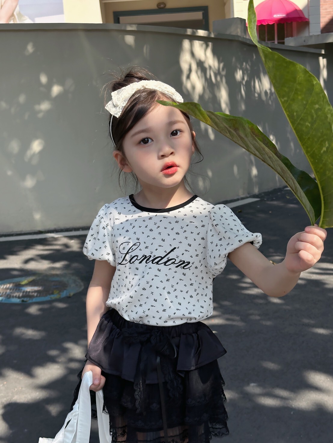 簡單但藏有小細節上衣