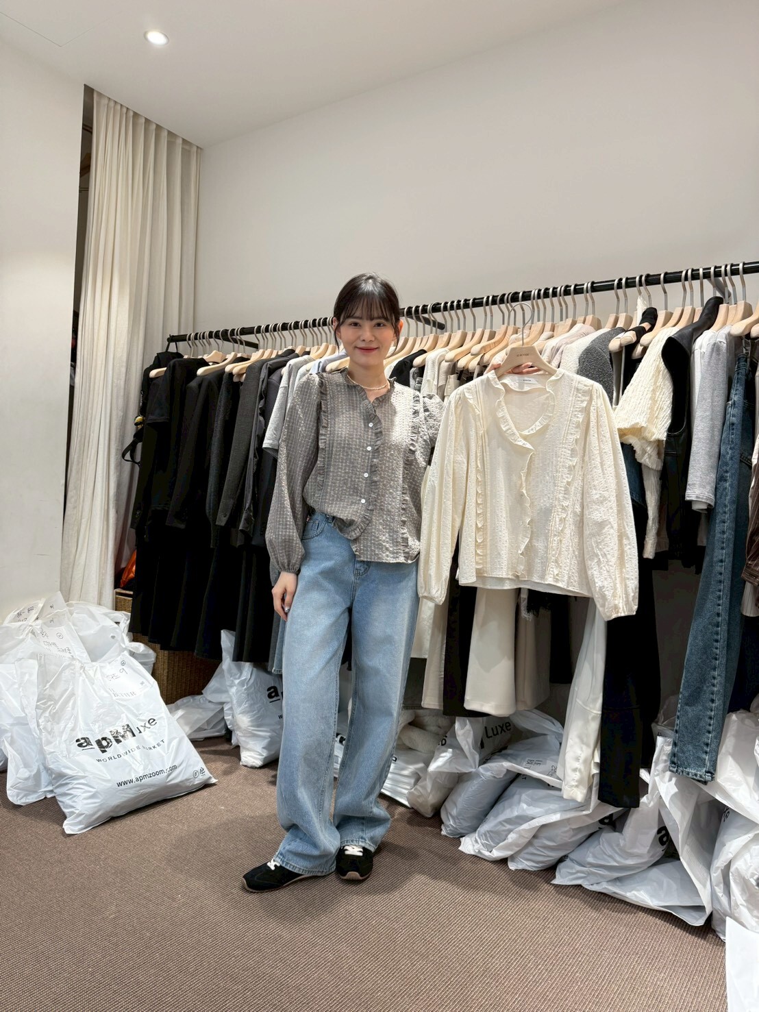 LB6034 荷葉壓褶上衣