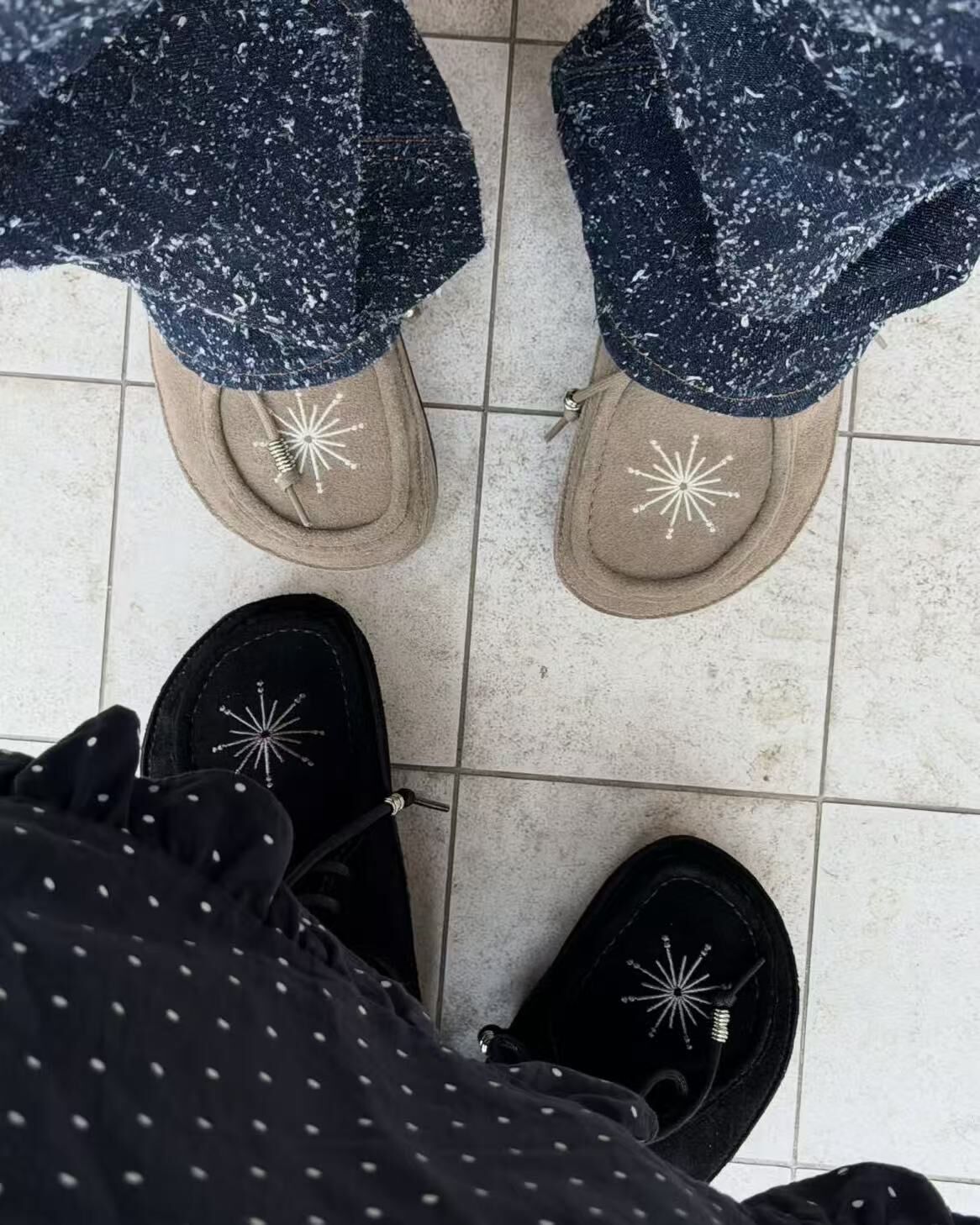 <韓國設計師品牌> Millo Archive X Negativethree 半手工 刺繡 串珠 牛皮 穆勒鞋 三色