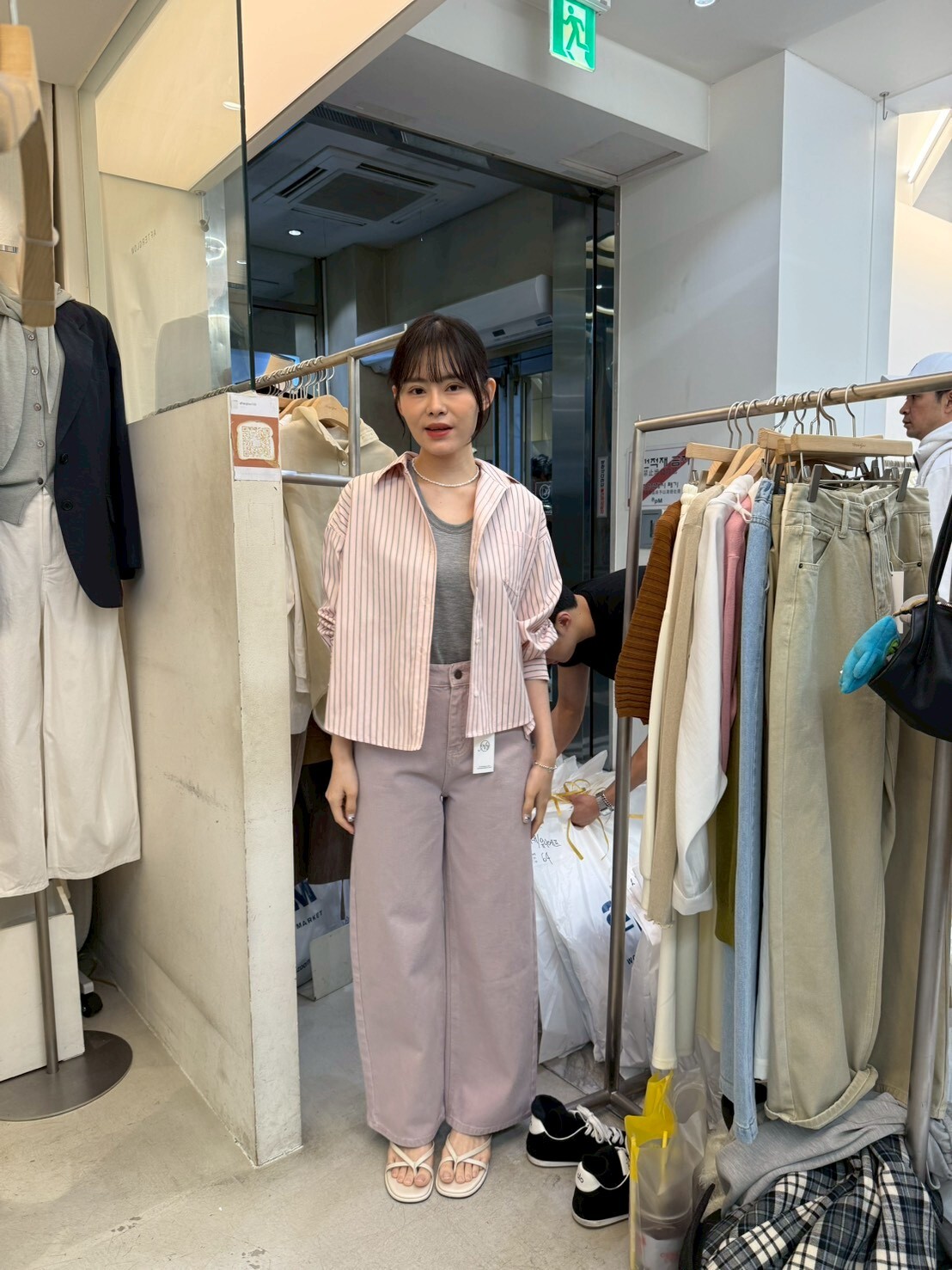 AW6003 清爽條紋粉色短款恤衫