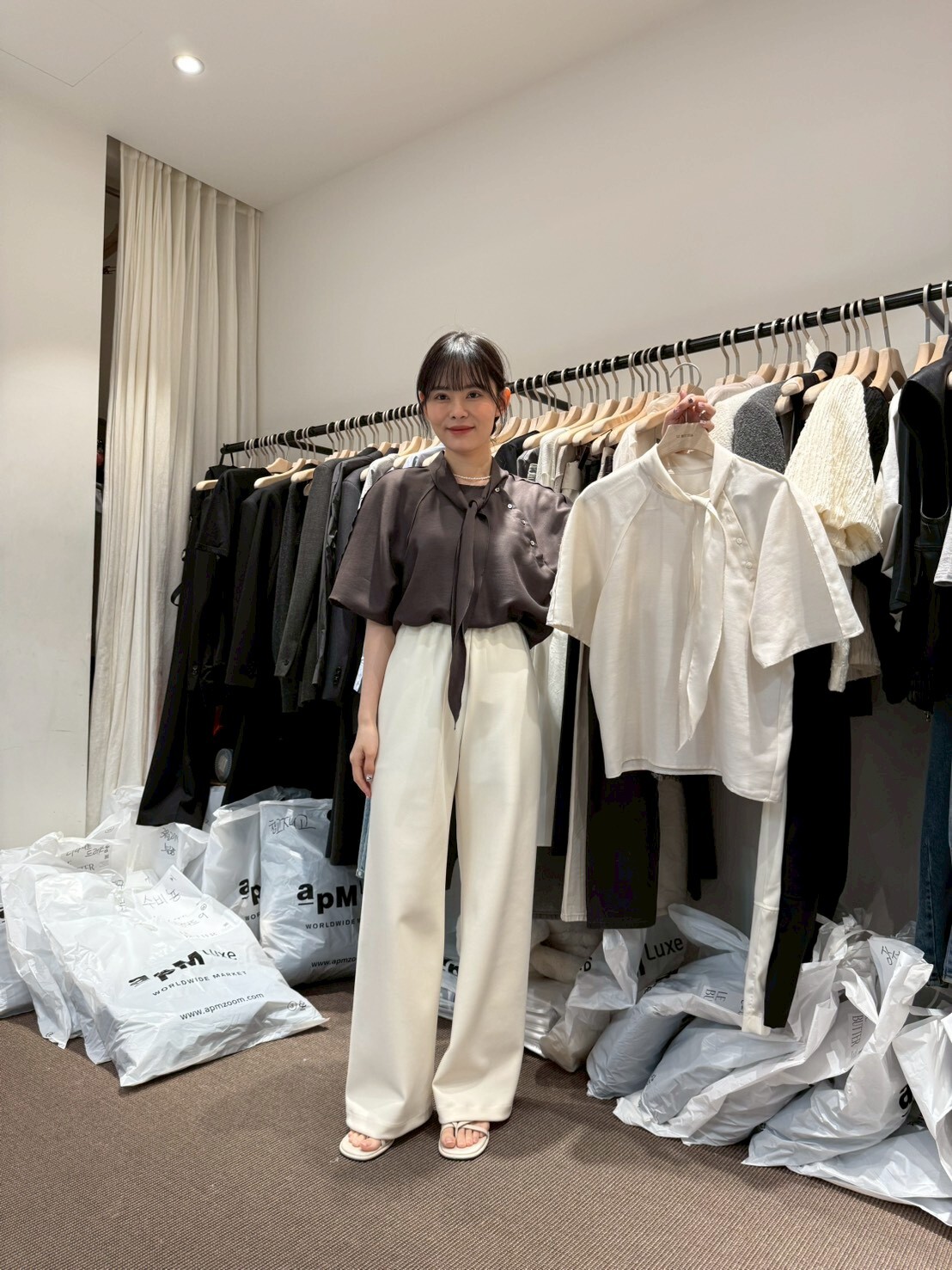 LB6012 領巾緞光上衣