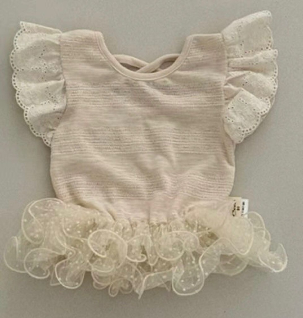 小天使蕾絲上衣