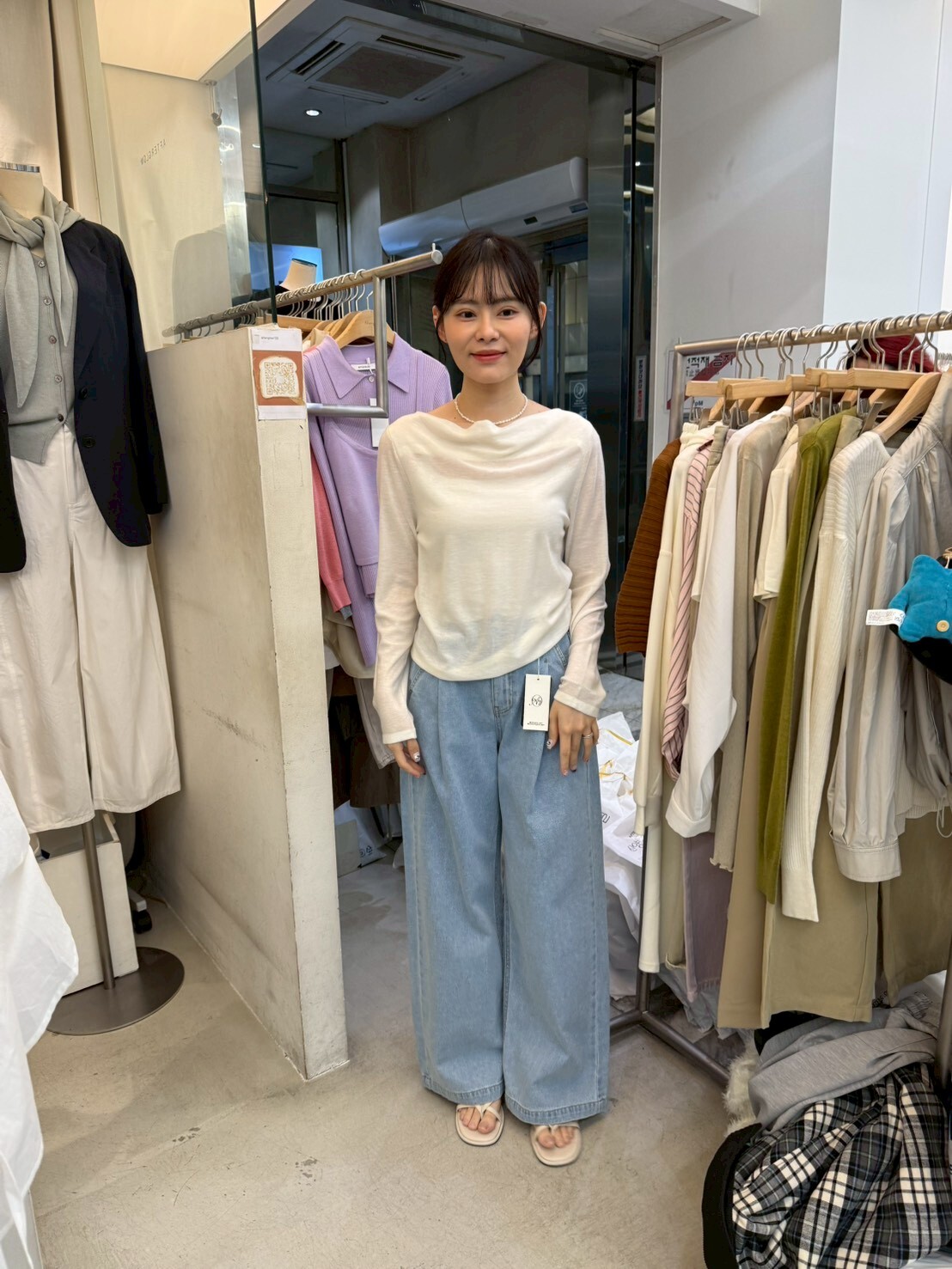 AW6033 船領皺褶針織長袖上衣