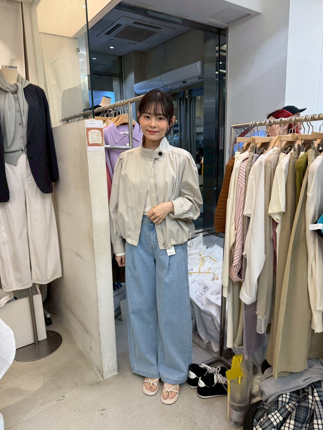 AW6035 輕便褶皺企領風褸外套