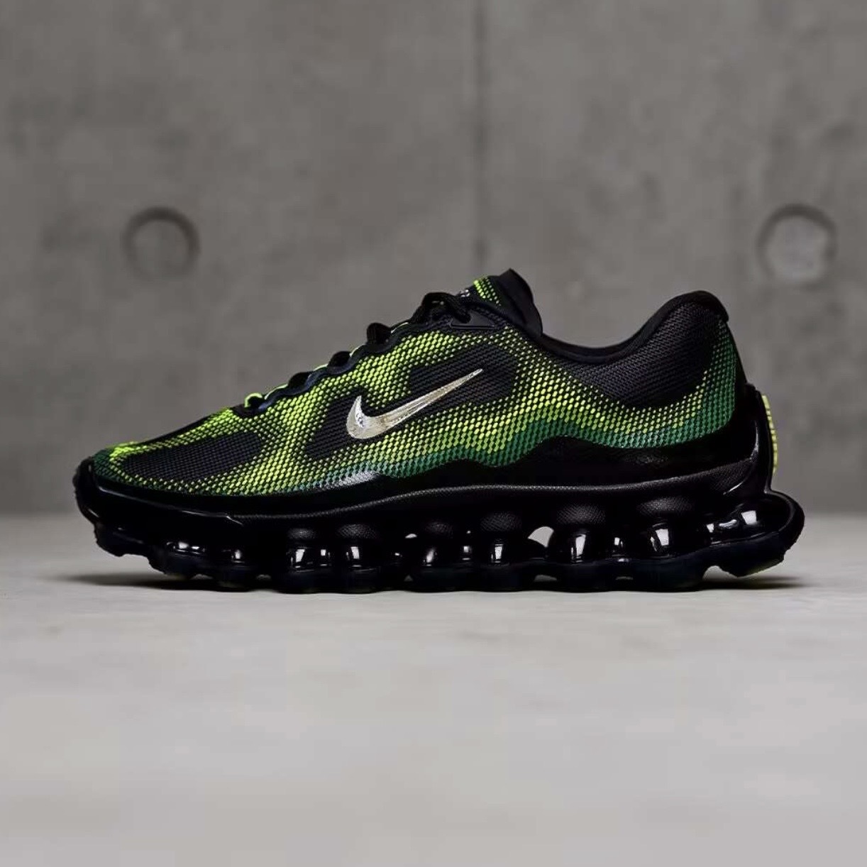 NIKE AIR LIQUID MAX 螢光綠 黑 氣墊 休閒 舒適 男款 IQ7634-001