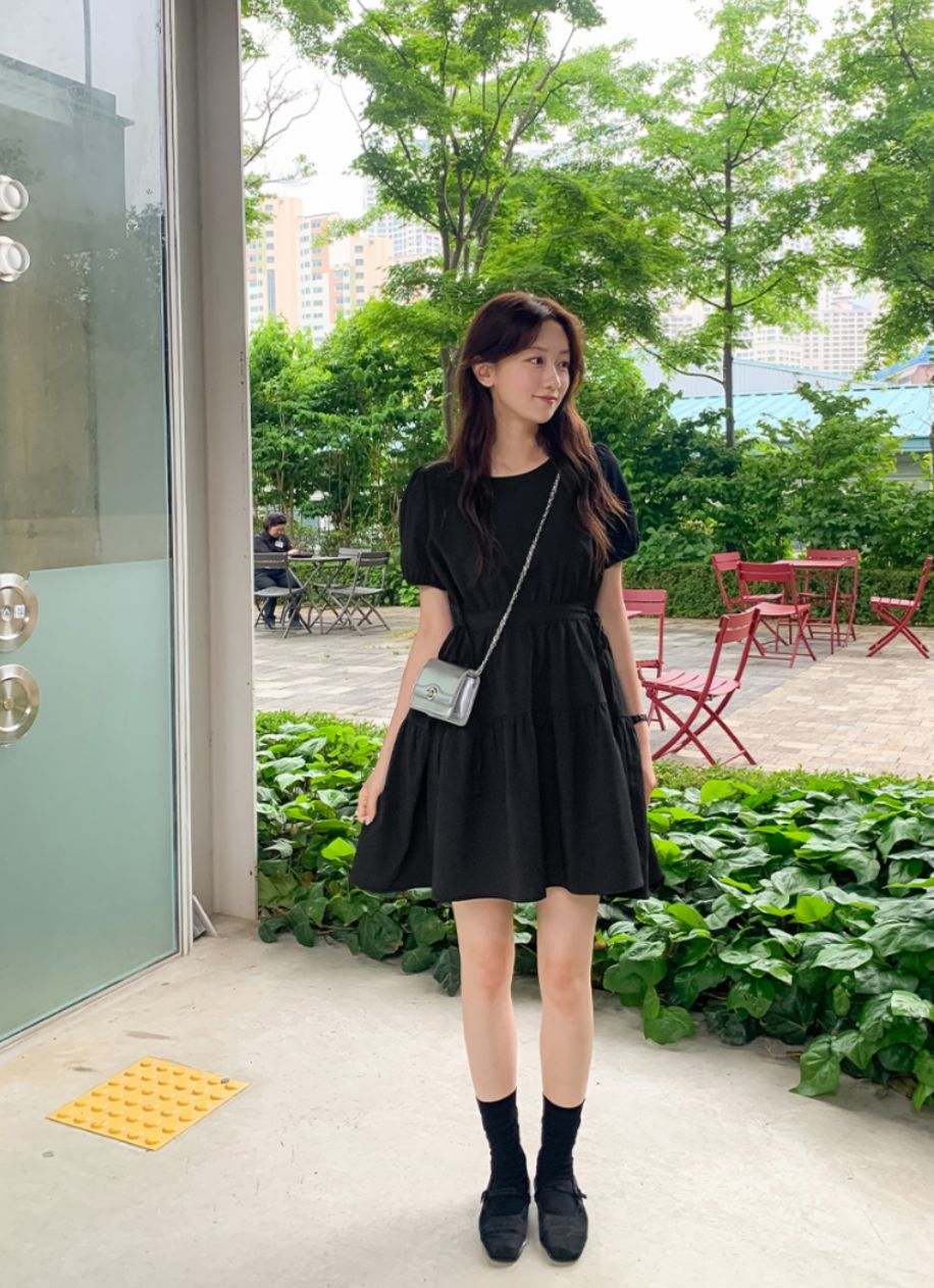 綁繩蛋糕連身裙(黑色)