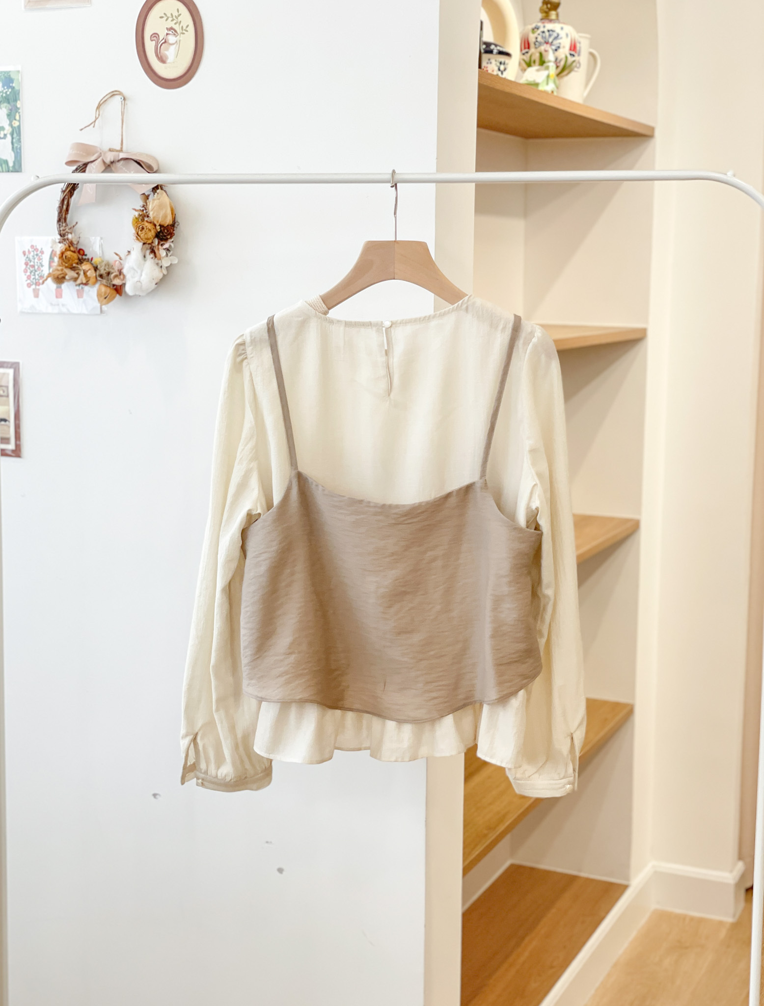 T1495 Heirloom Blouse Set