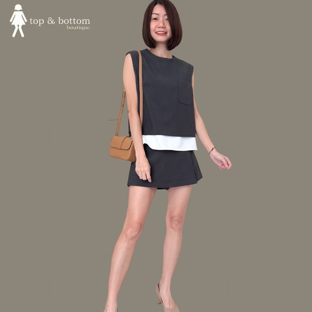 SLEEVELESS POCKET BLOUSE