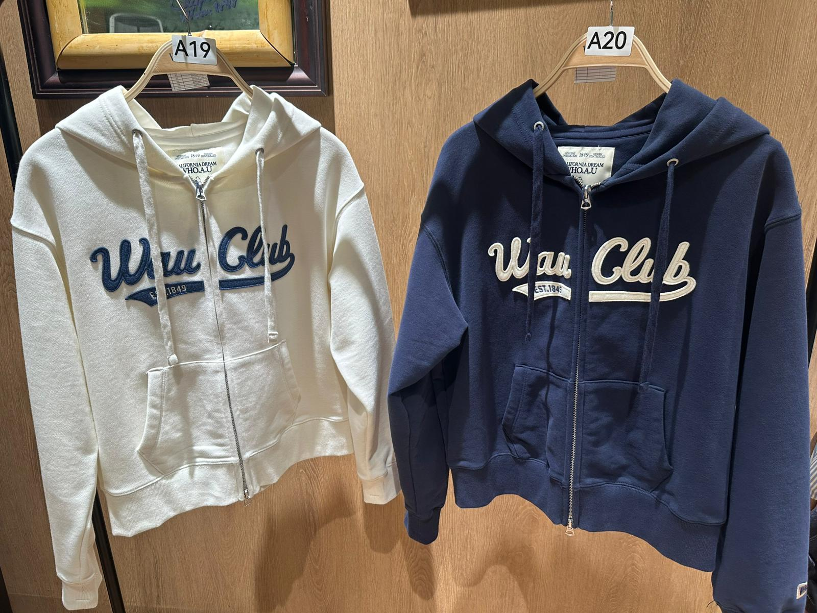 XI019 WHO A U 淨色拉鏈連帽外套