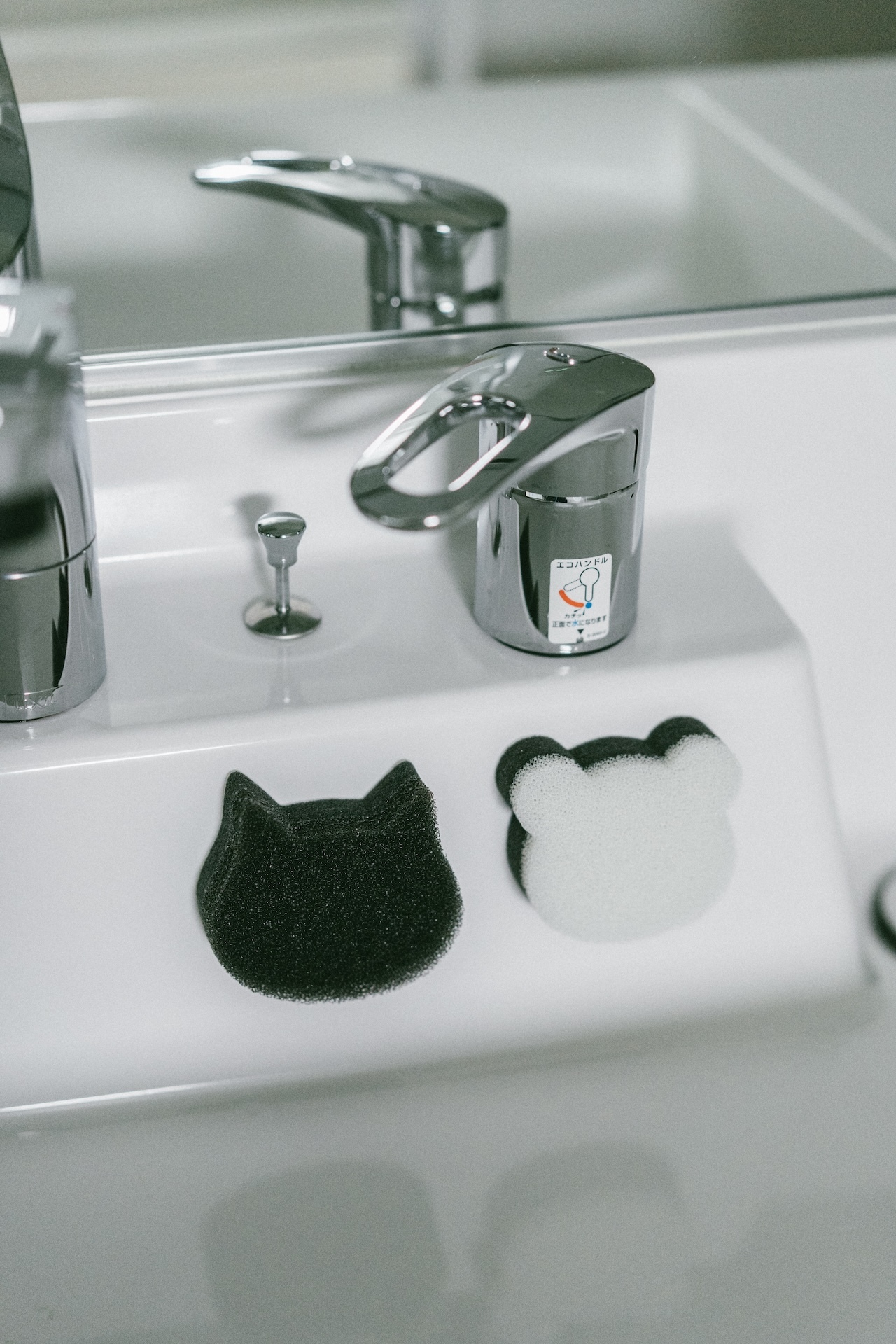 小久保工業所KOKUBO 日本製小貓／小熊PETAKORA黏貼收納水槽清潔海綿