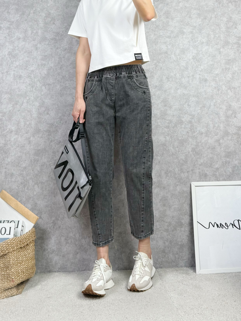 闆娘推薦~不貼腿、不悶、不顯肉 輕薄彈力八分牛仔褲