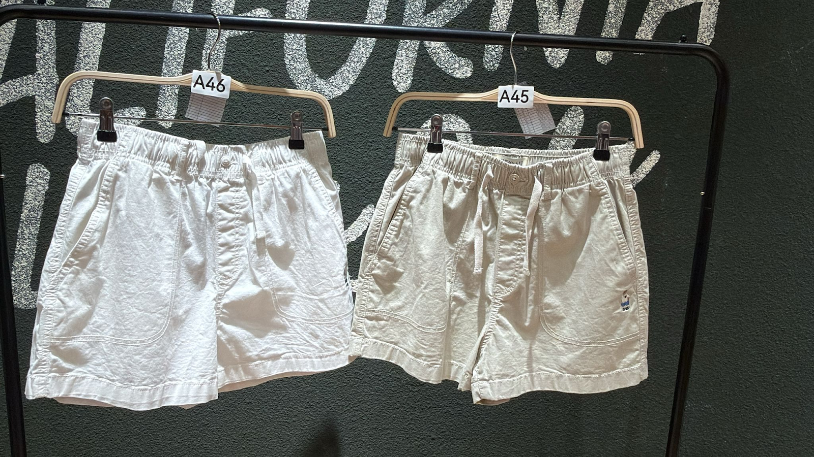 XI045 WHO A U 淨色彈性短褲