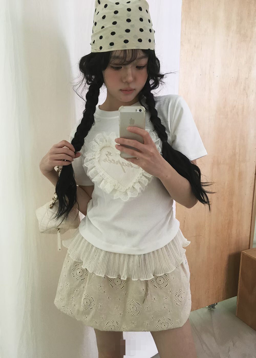 愛心蕾絲貼片短袖T